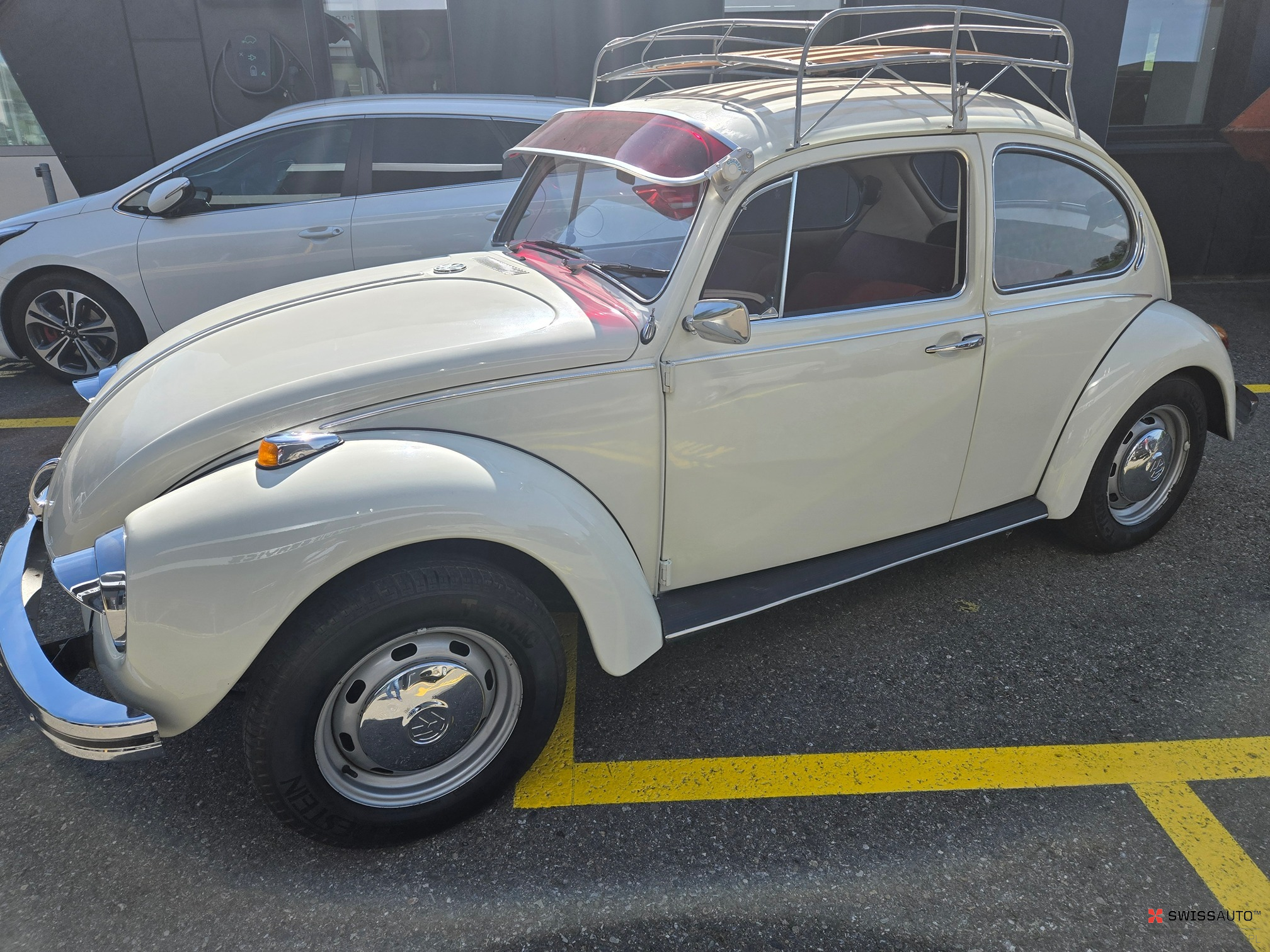 Auction Image