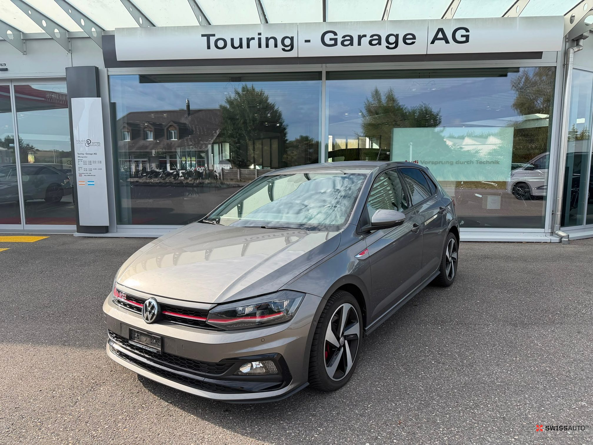 Auction Image