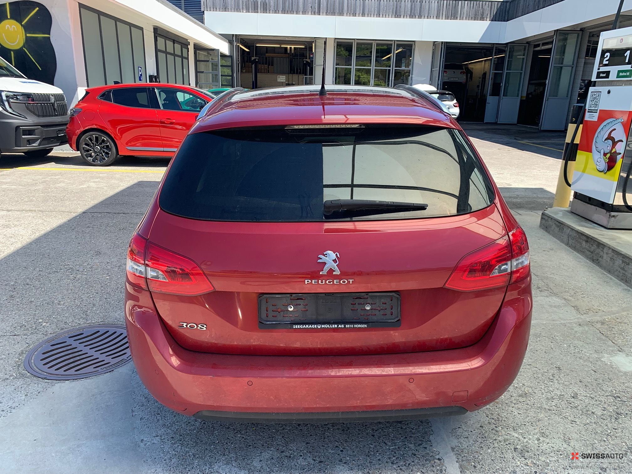 Auction Image