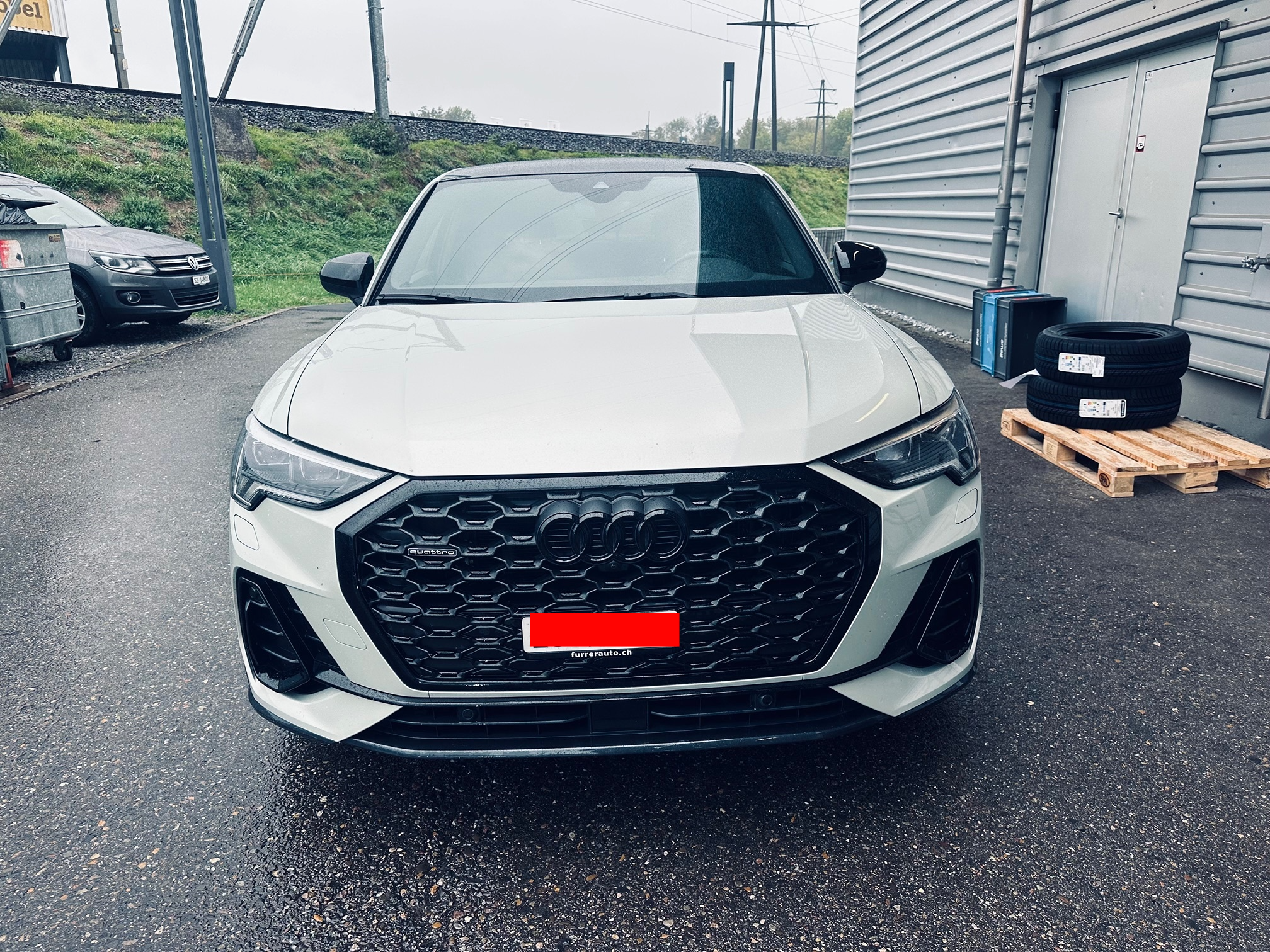 Auction Image