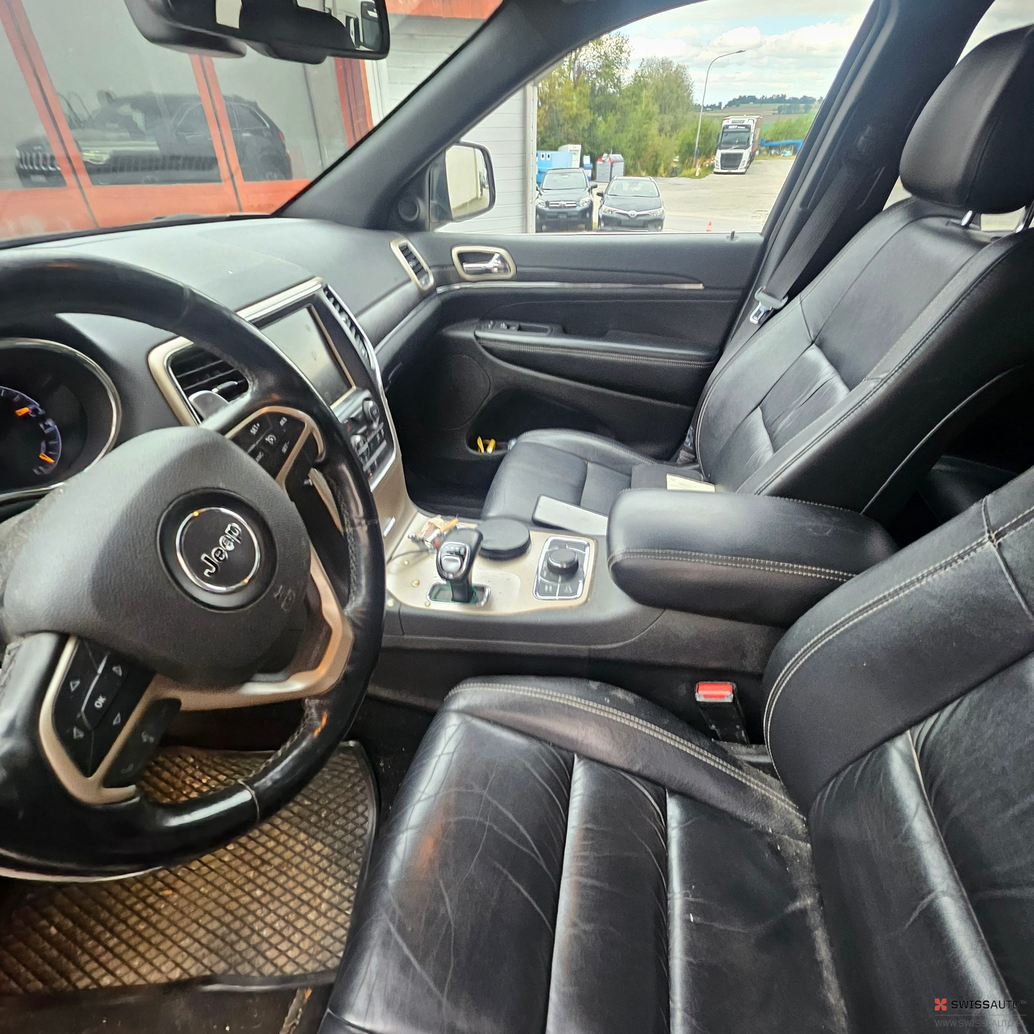 Auction Image