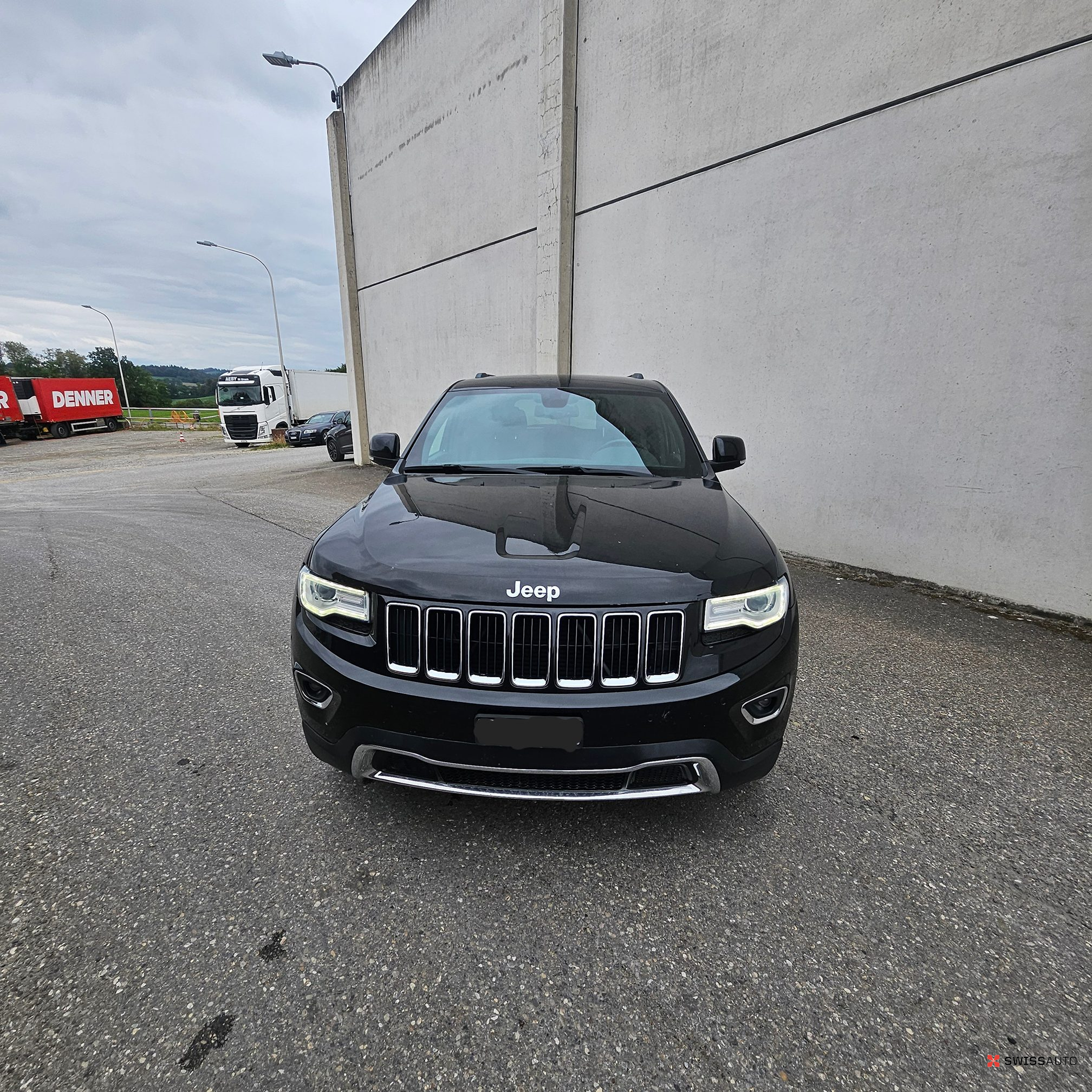 Auction Image