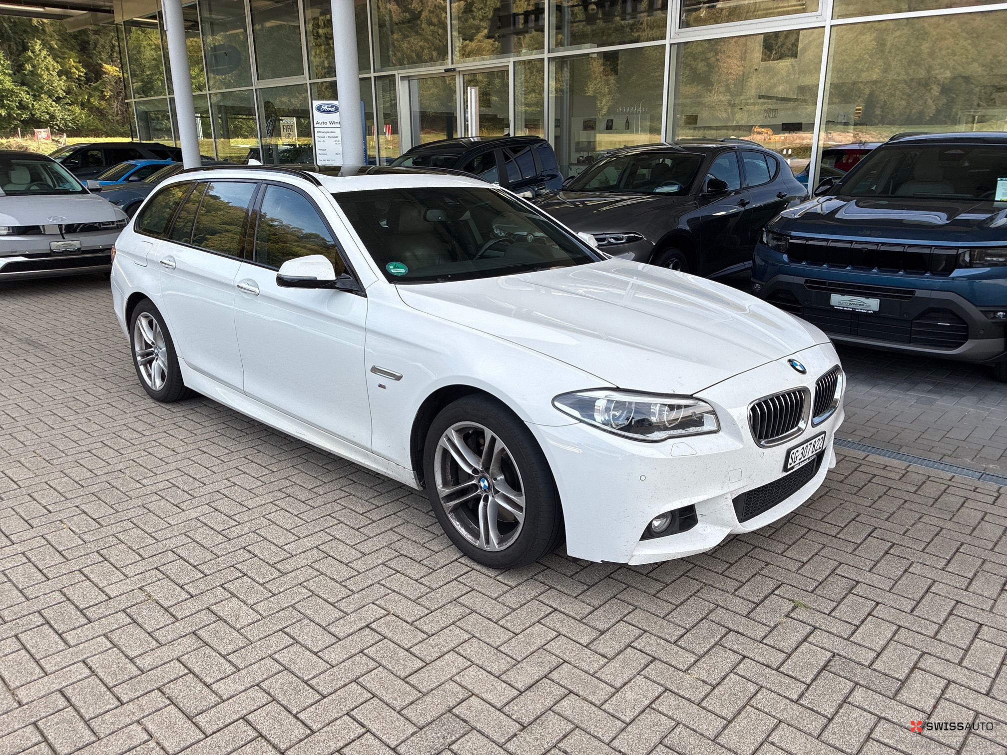 Auction Image