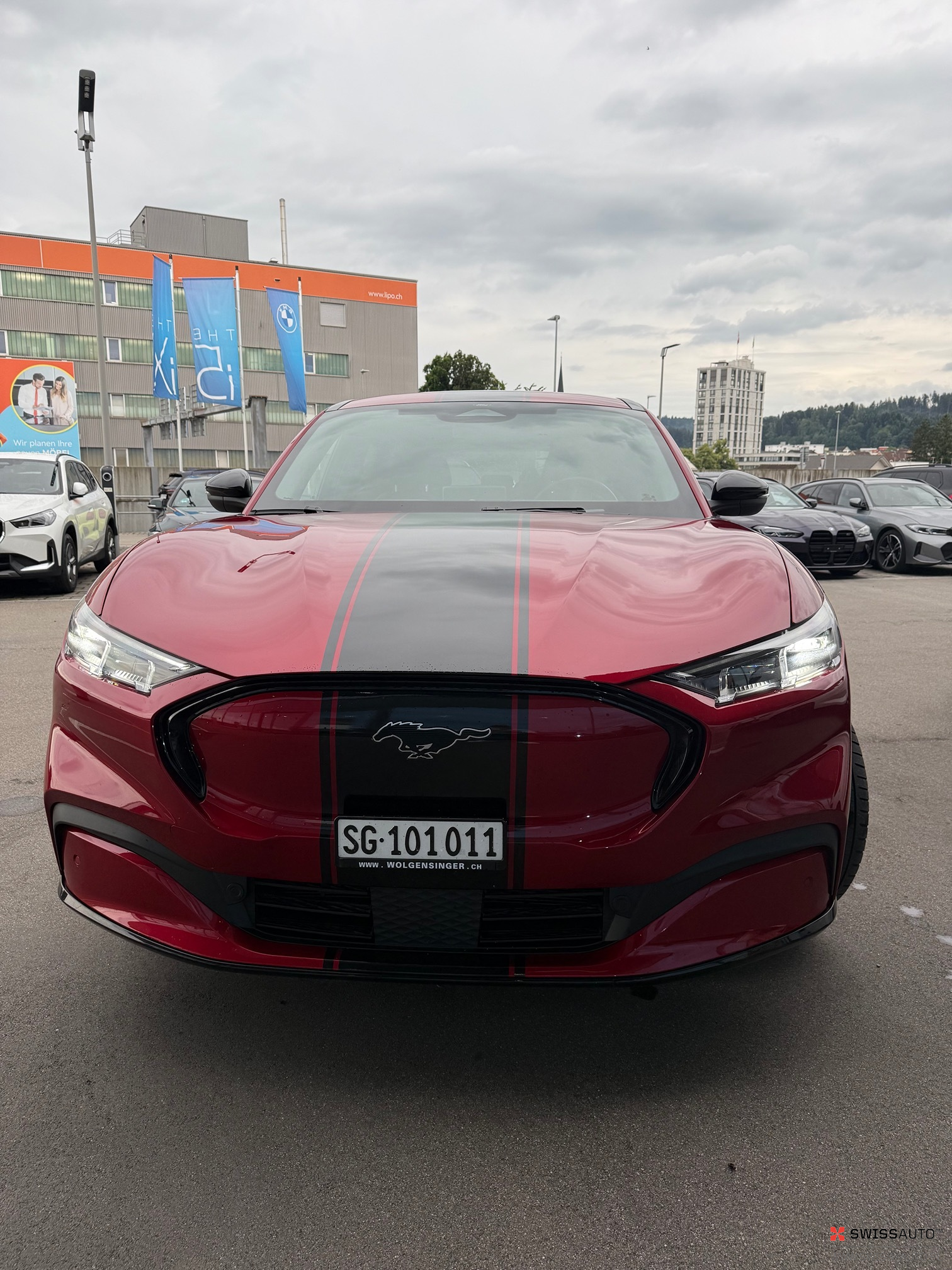 Auction Image