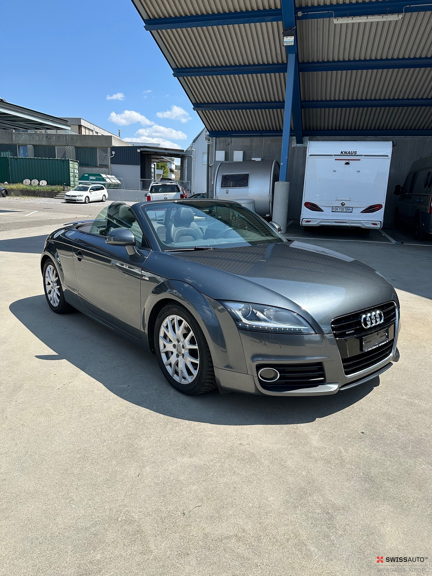 Auction Image