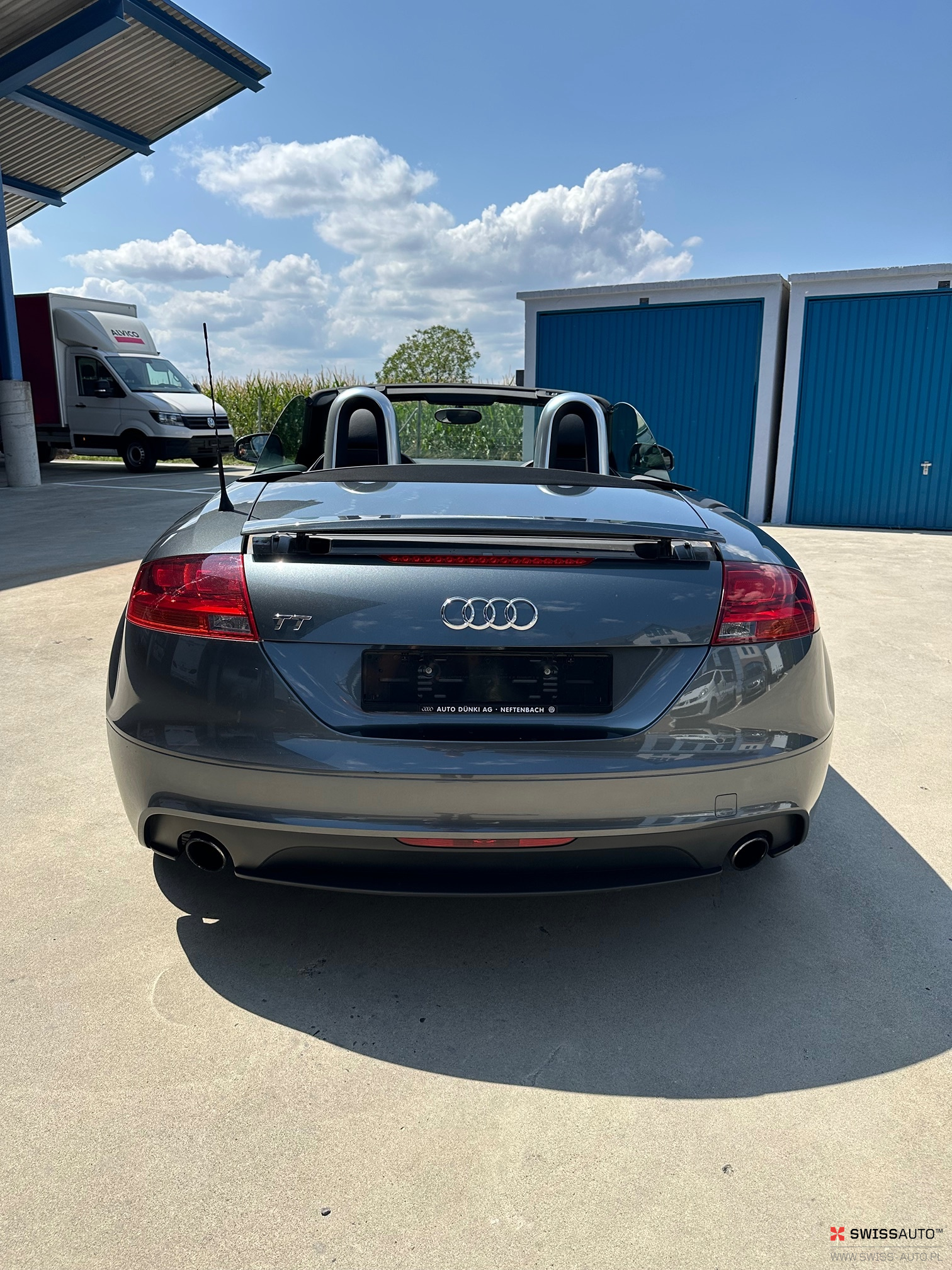 Auction Image