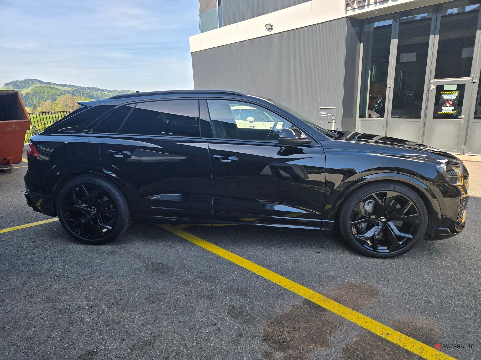 Auction Image