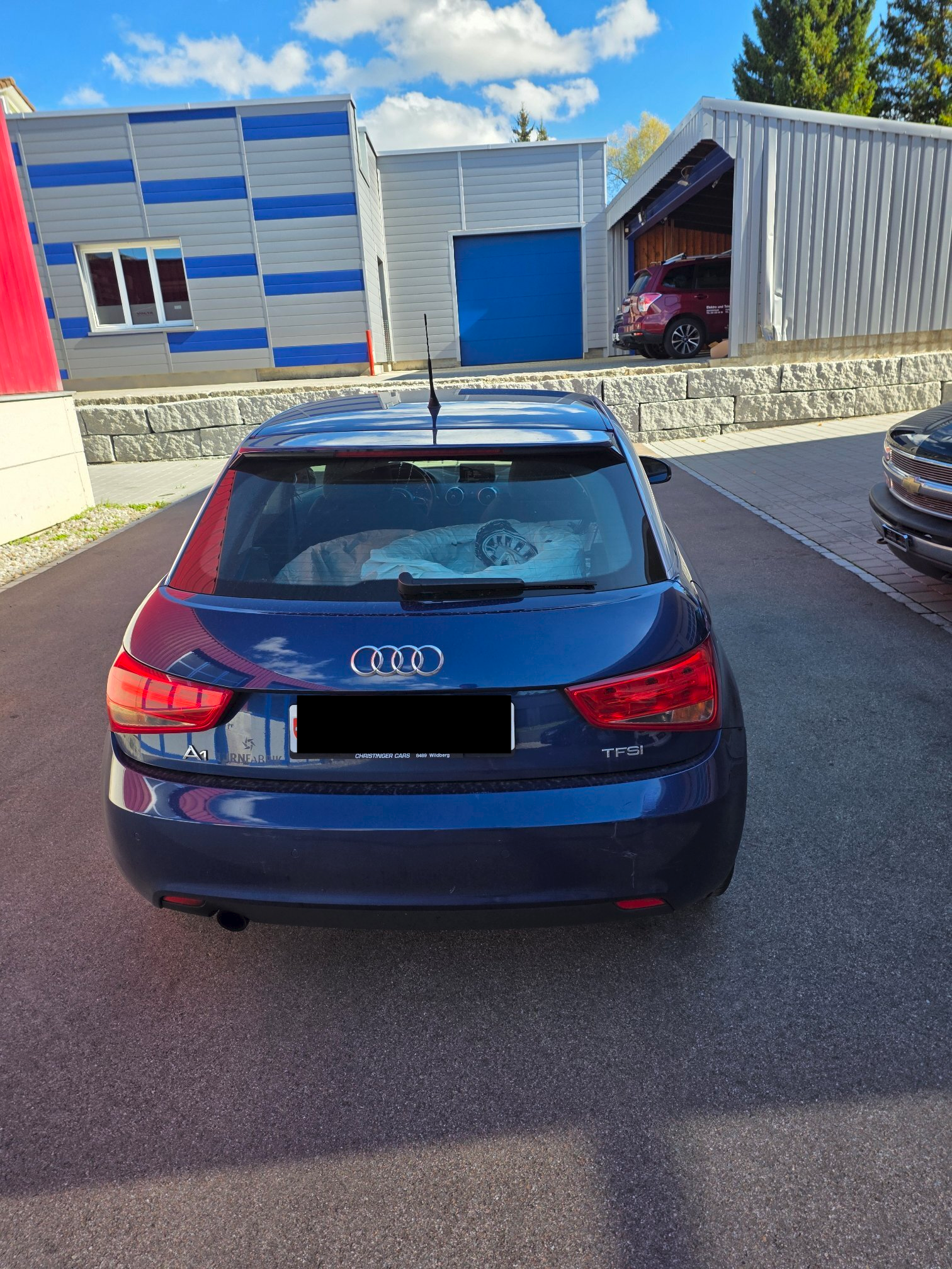 Auction Image