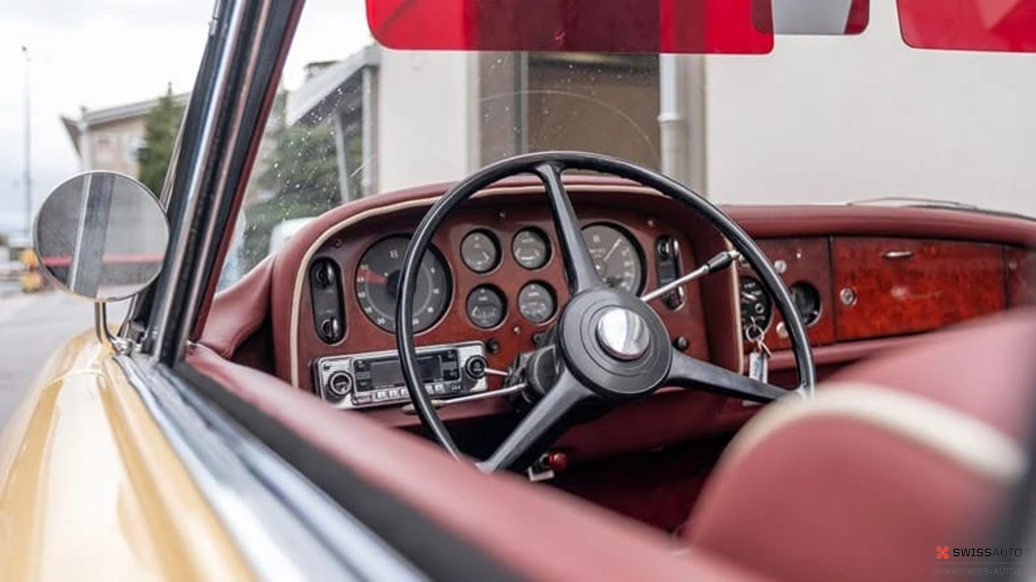 Auction Image