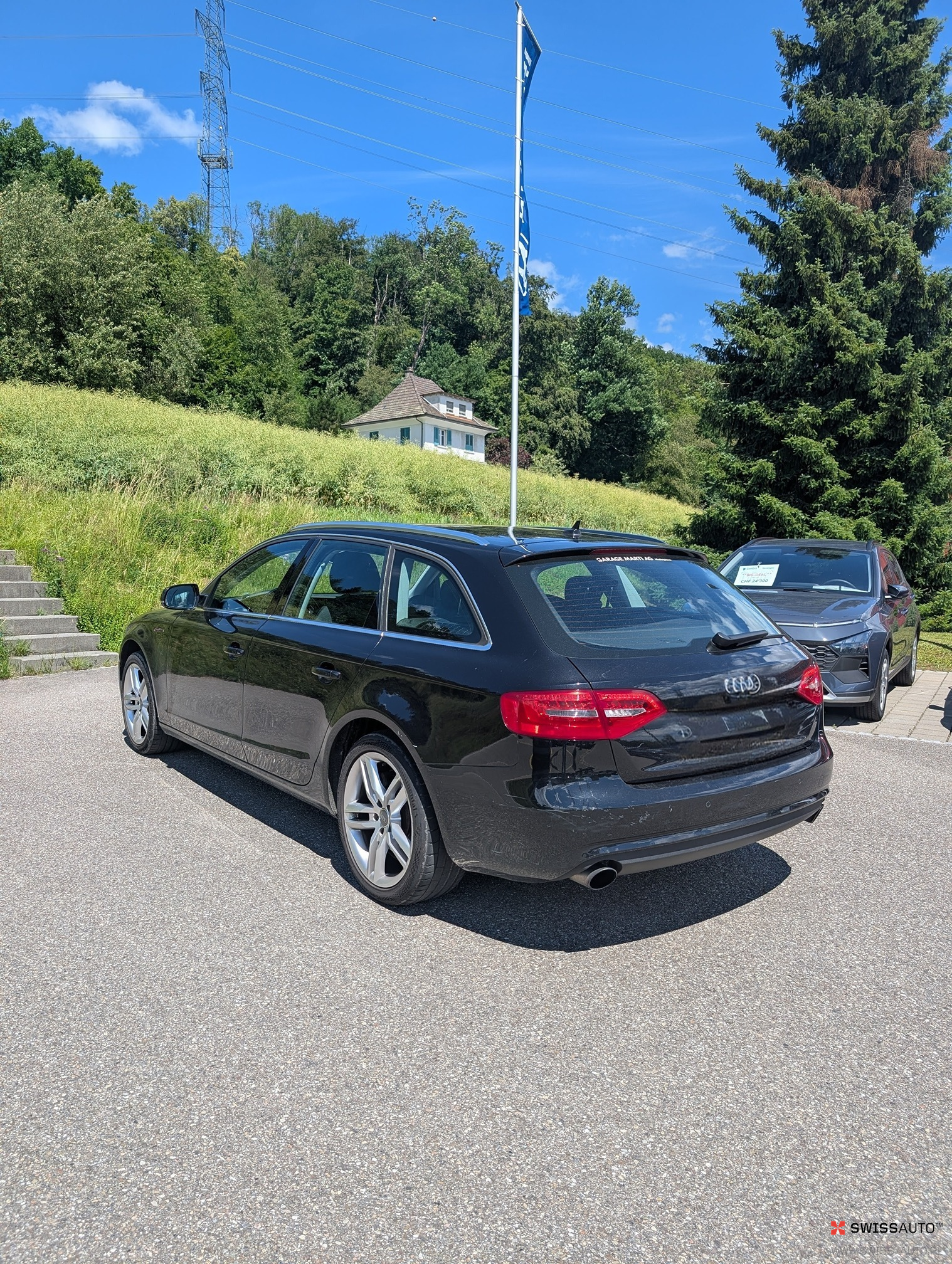 Auction Image