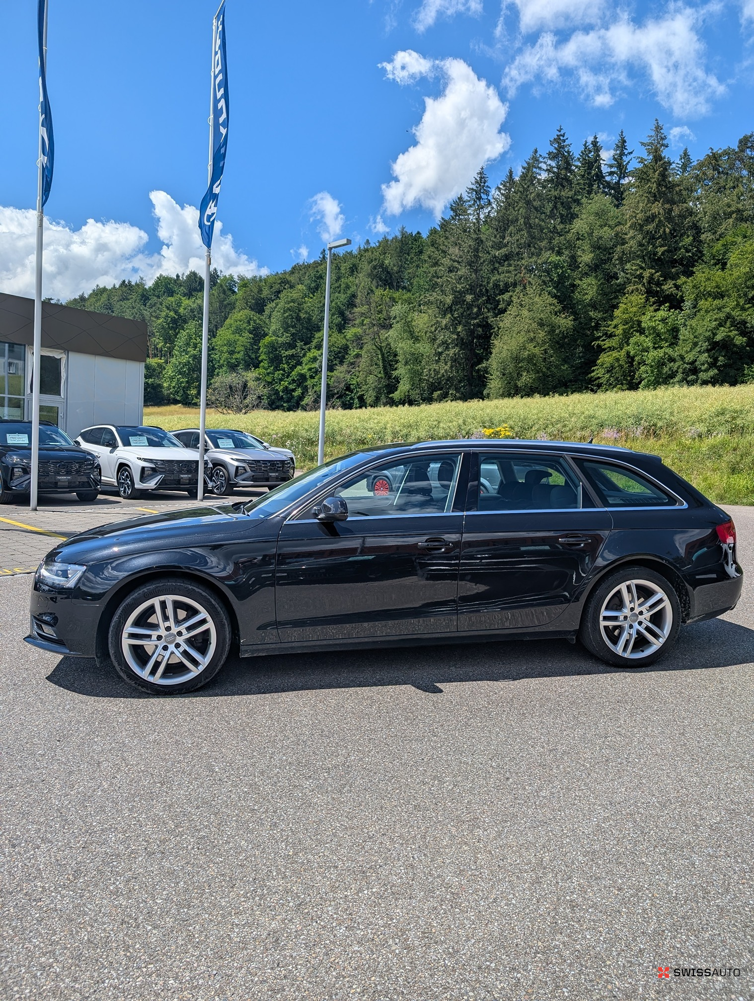 Auction Image