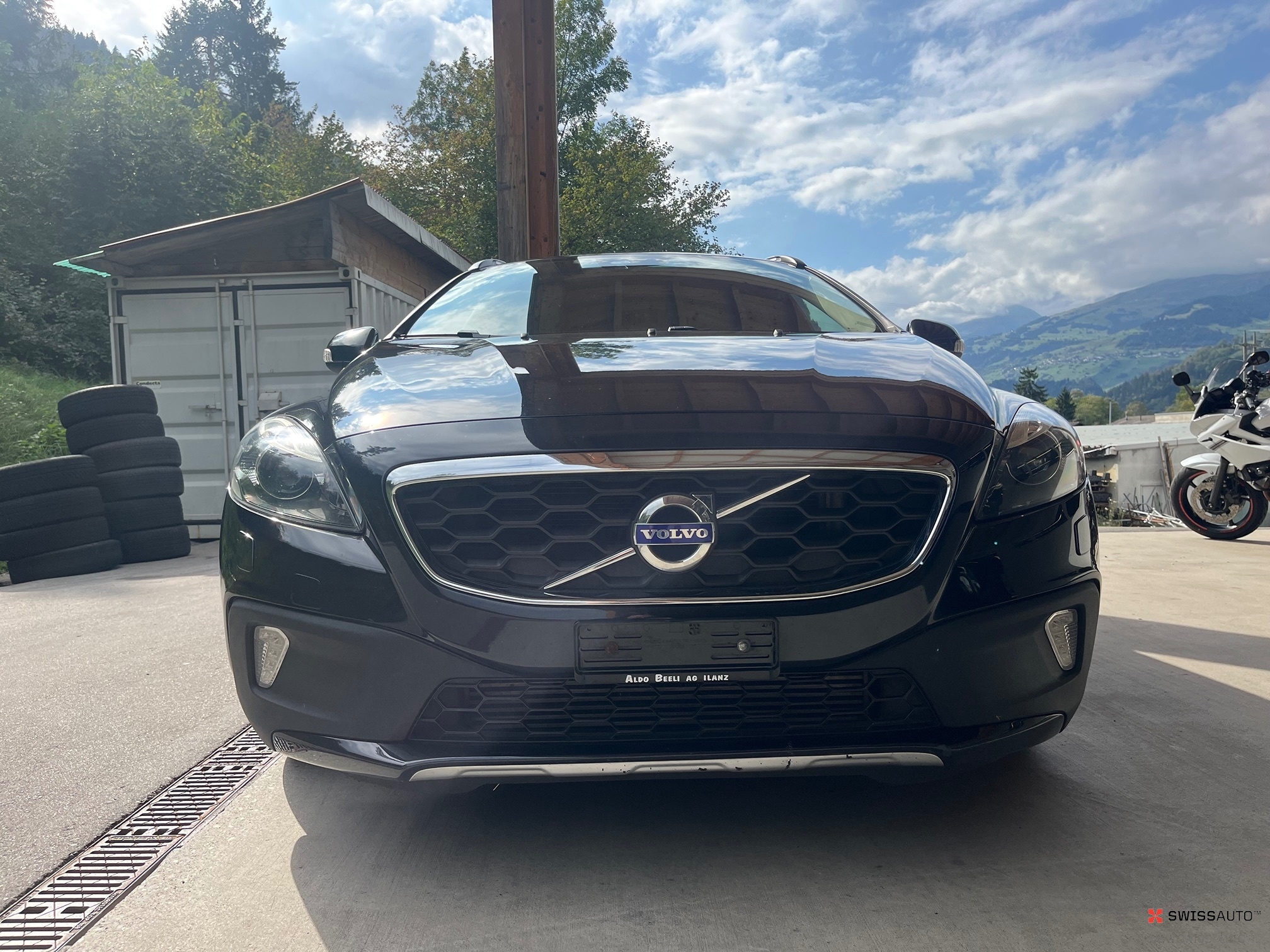 Auction Image