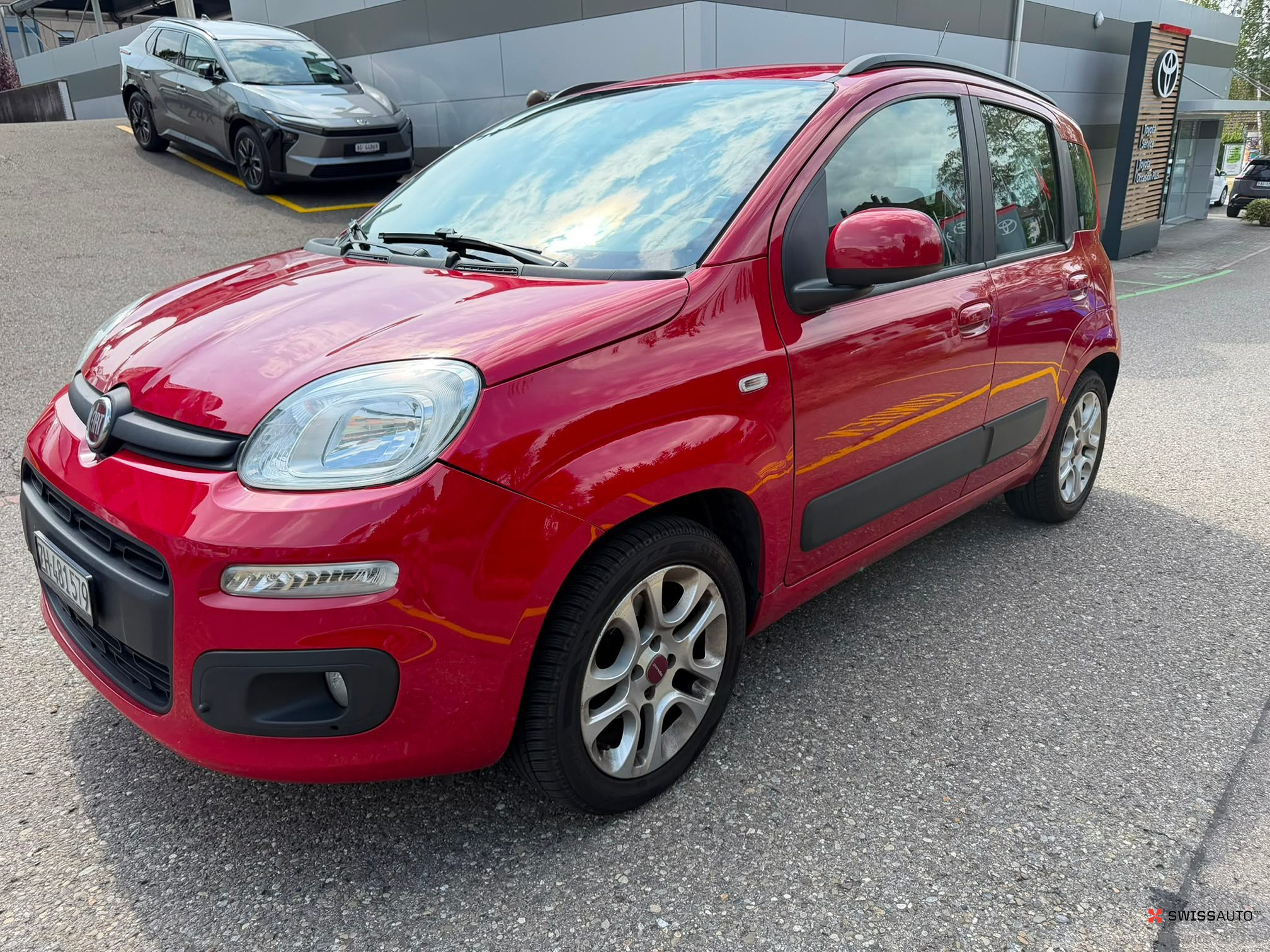 Auction Image