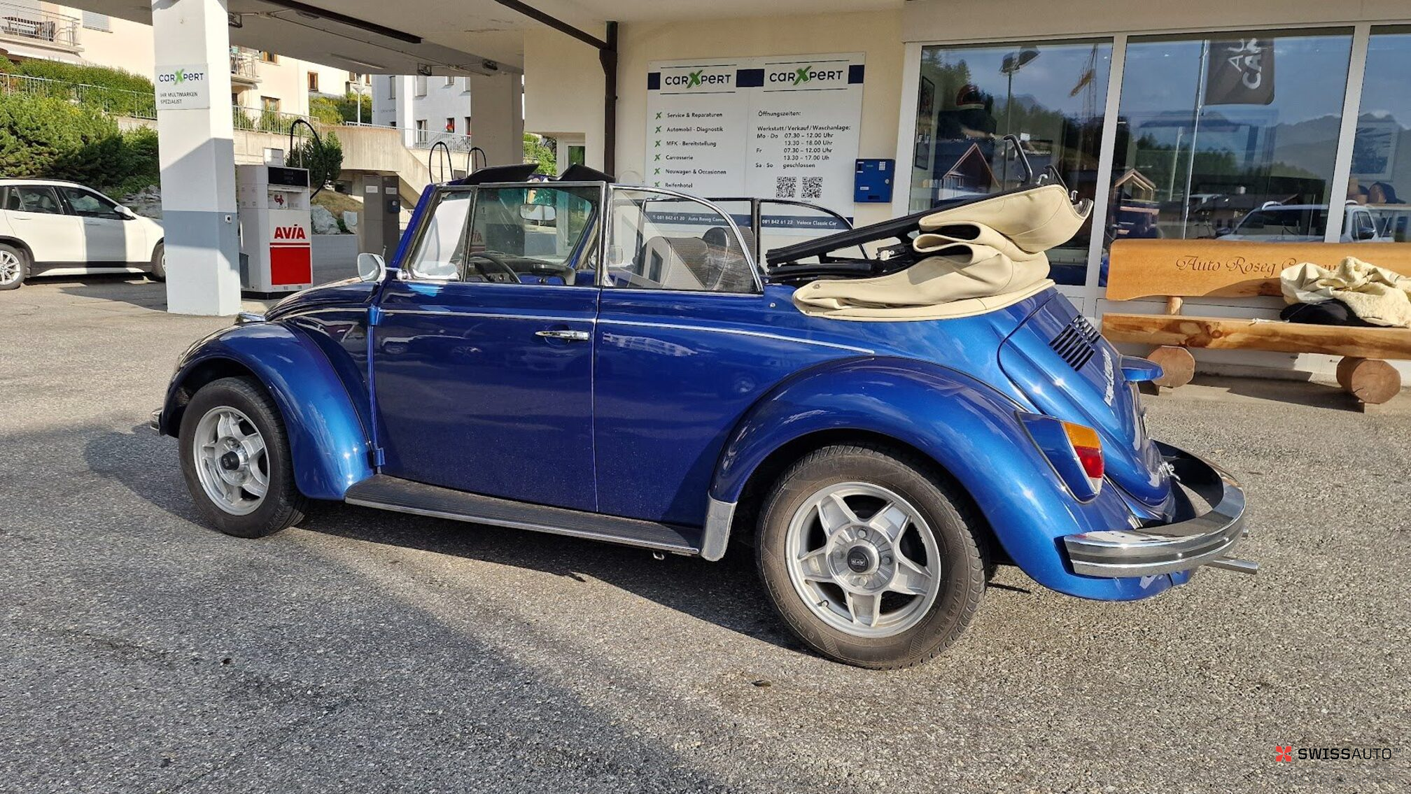 Auction Image