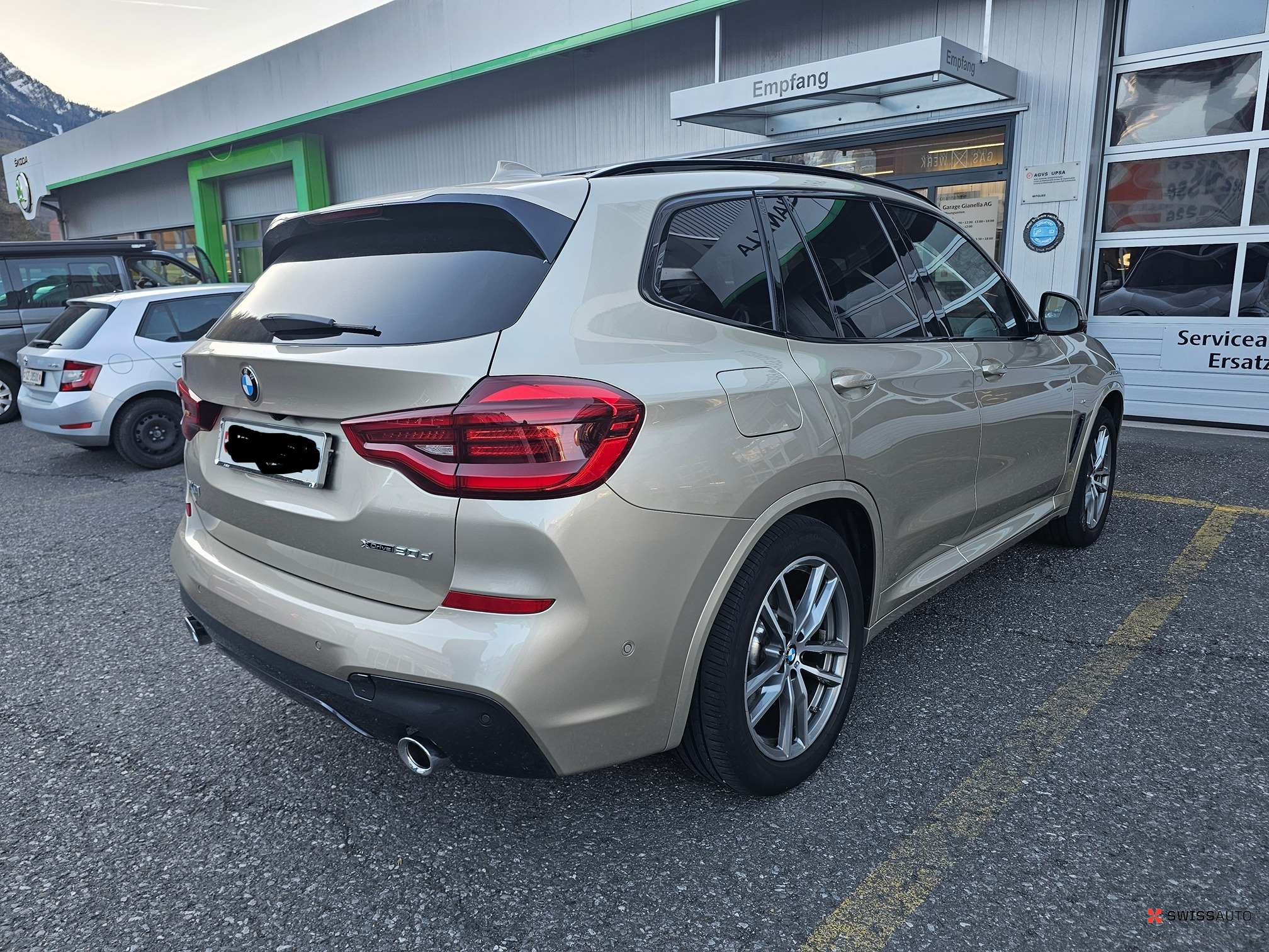 Auction Image