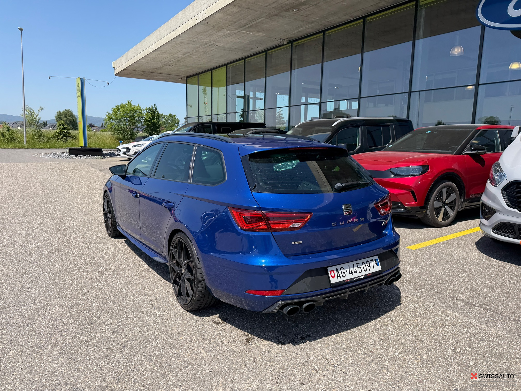 Auction Image