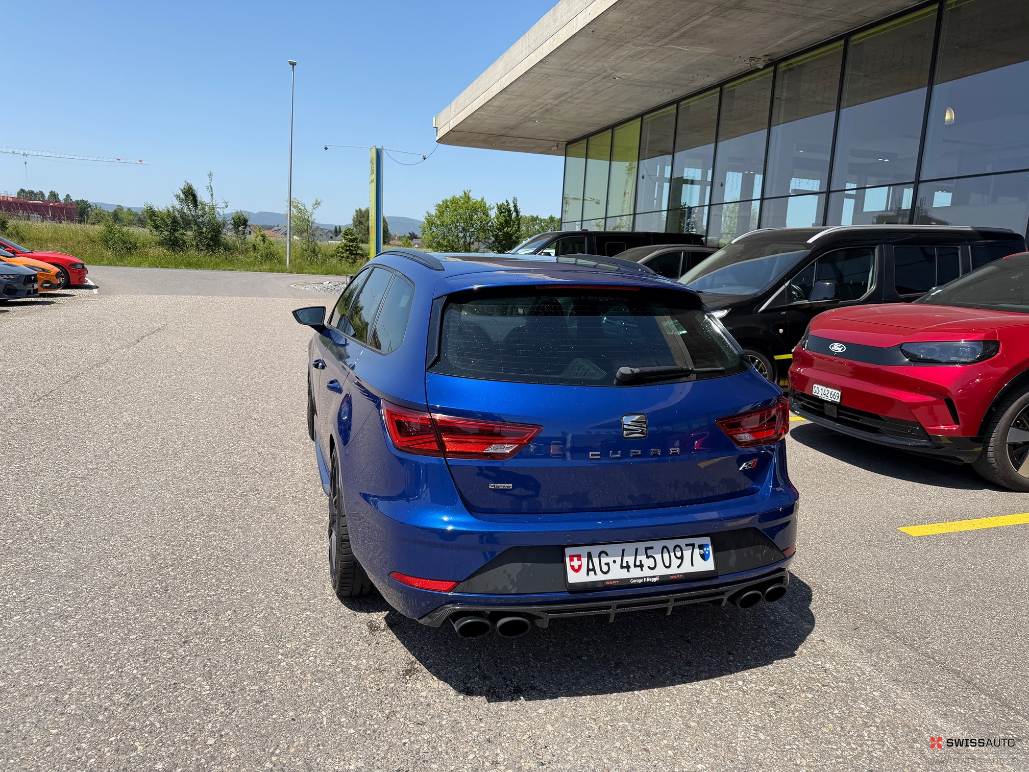 Auction Image