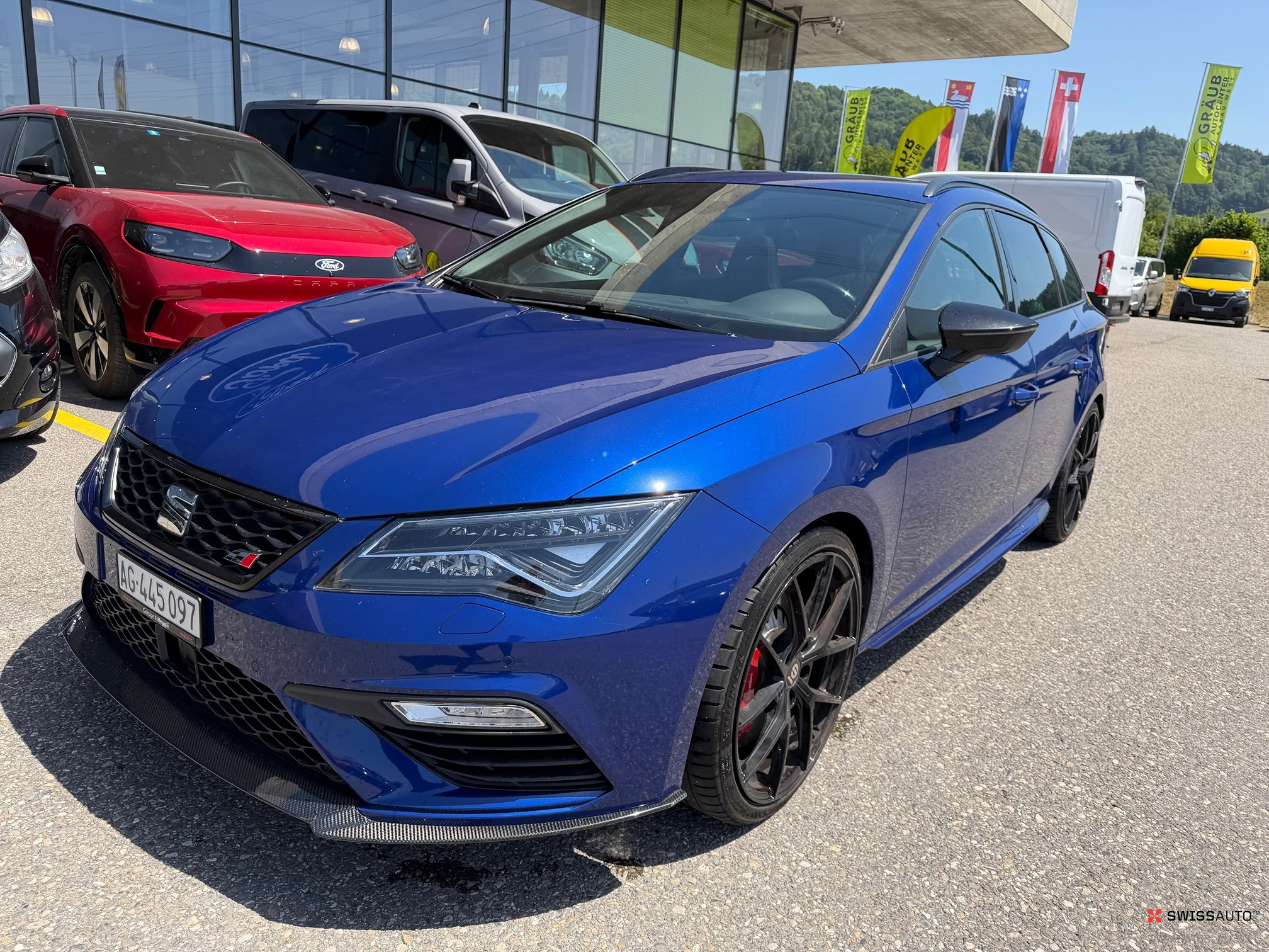 Auction Image