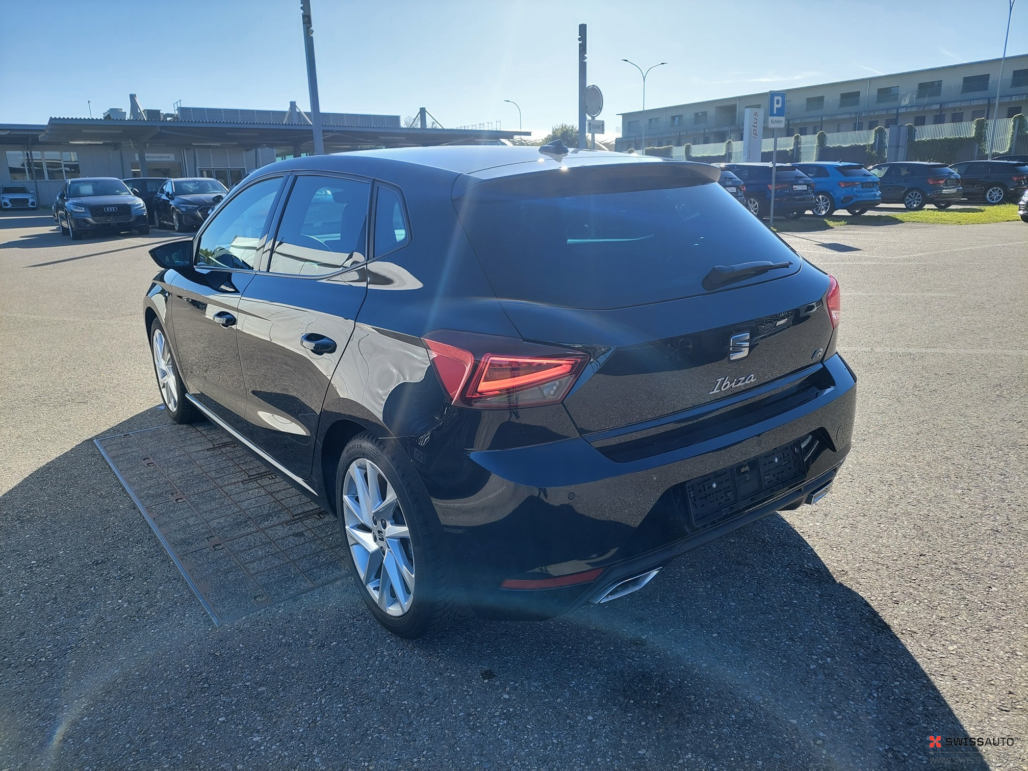 Auction Image