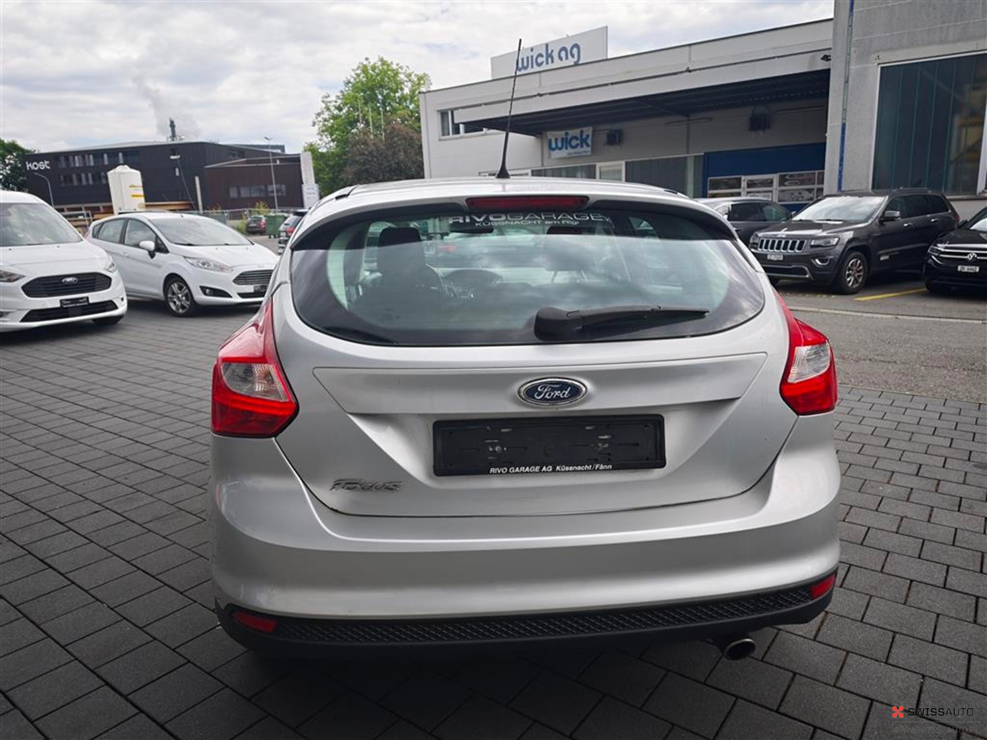 Auction Image