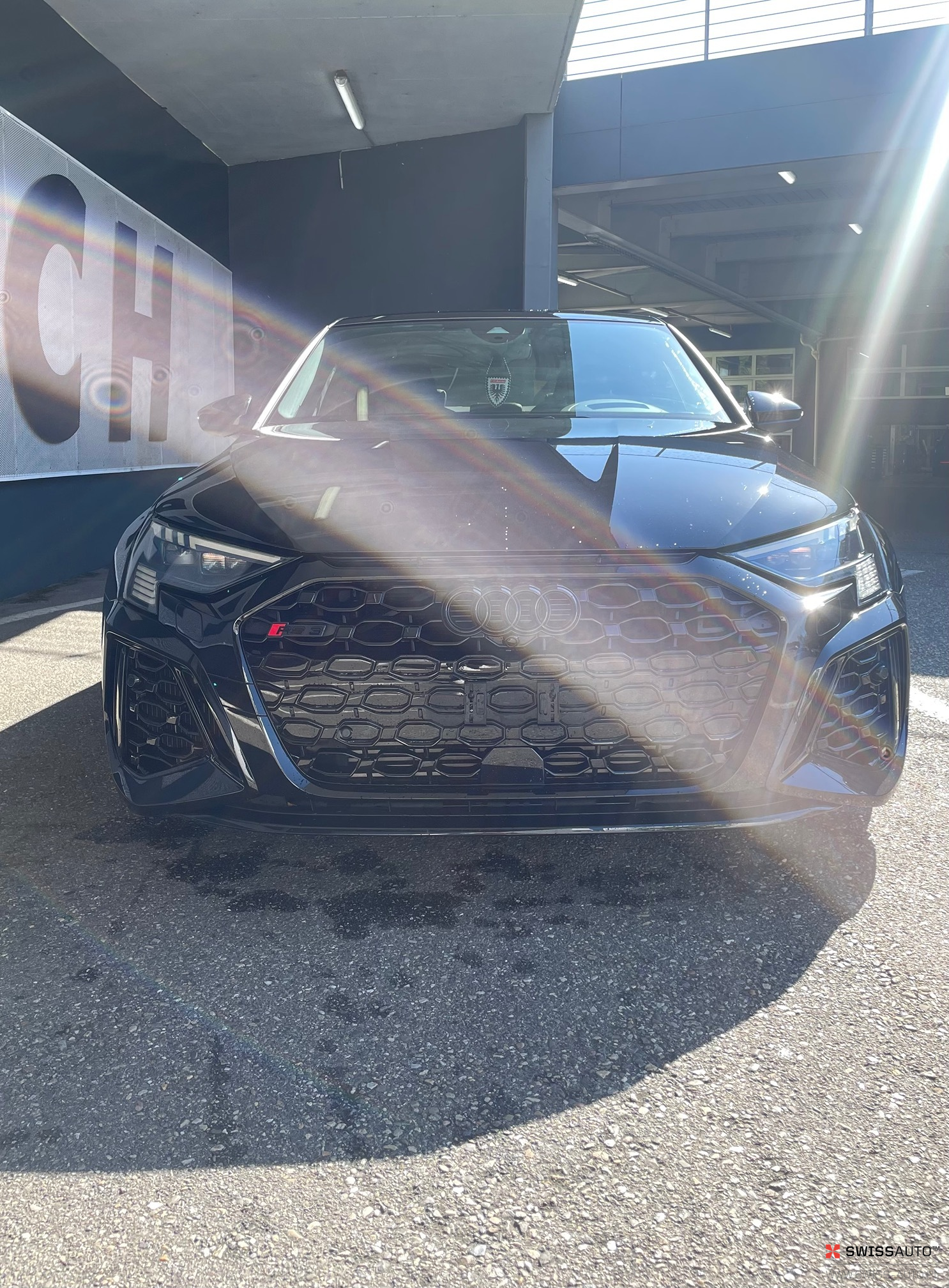 Auction Image