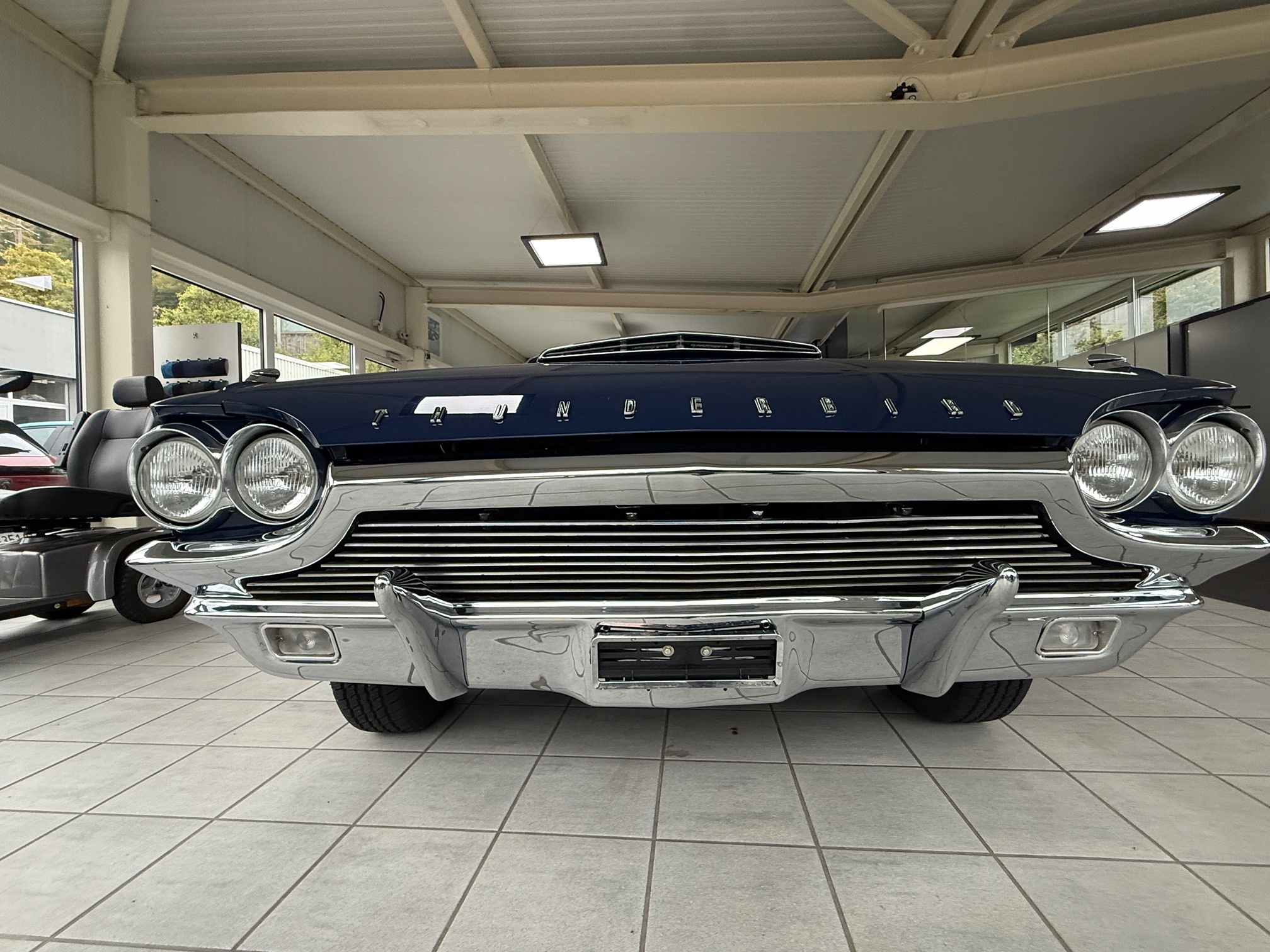Auction Image