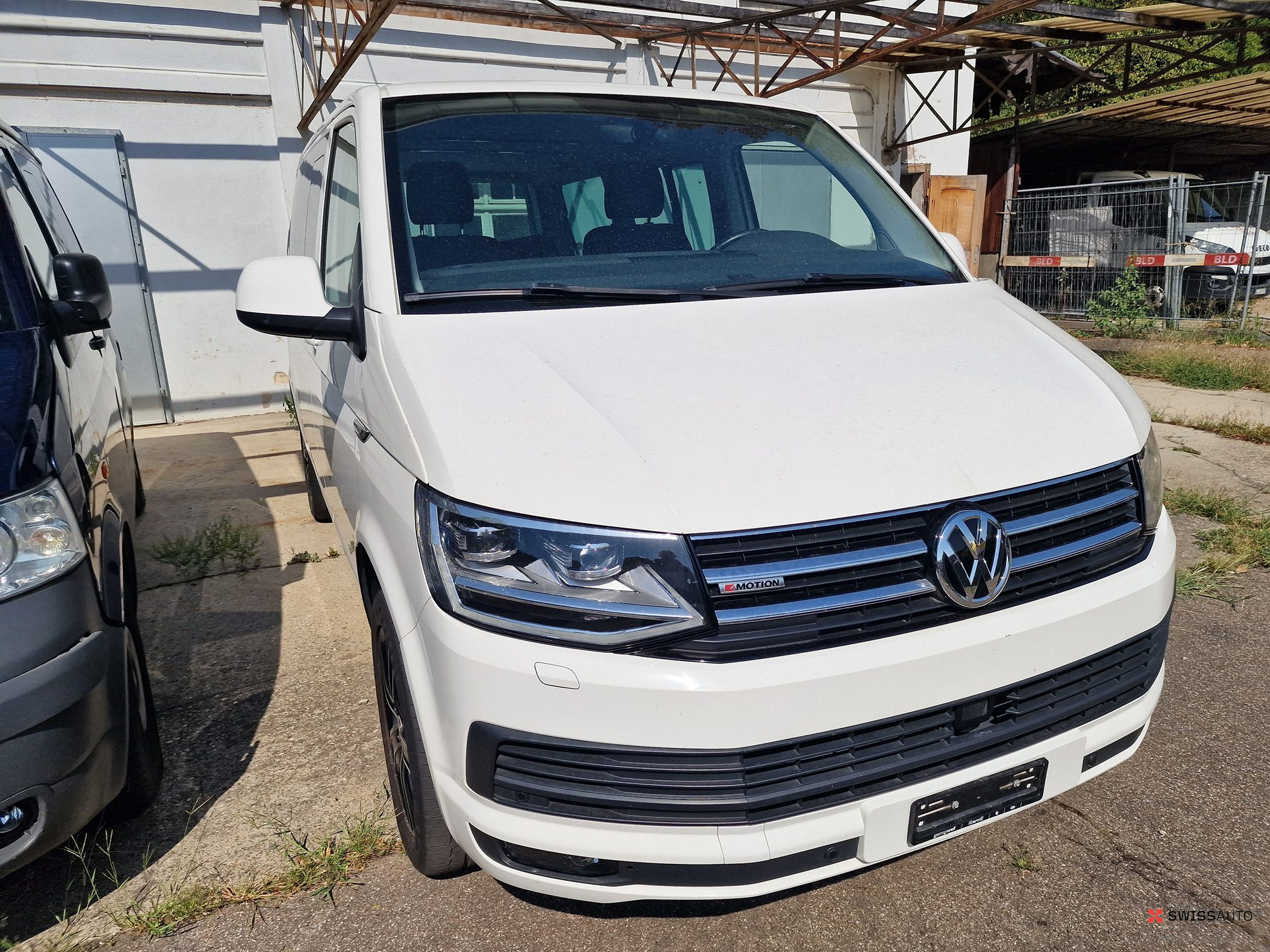 Auction Image