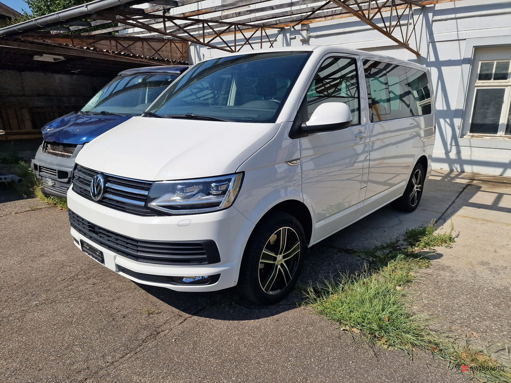 Auction Image