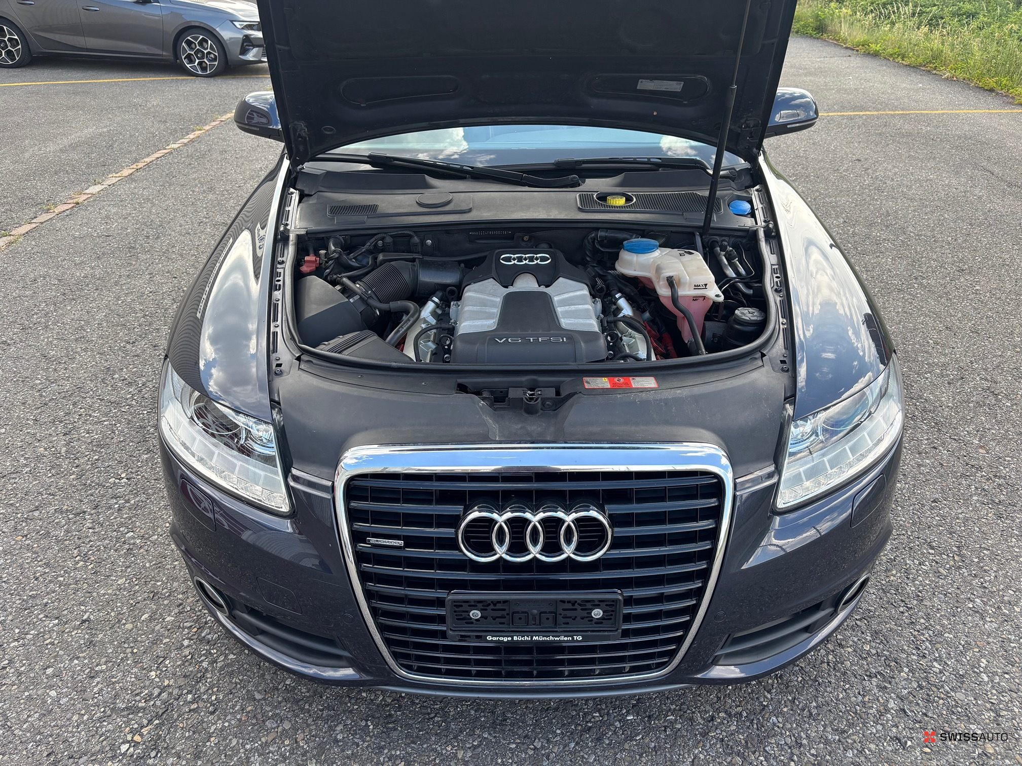 Auction Image