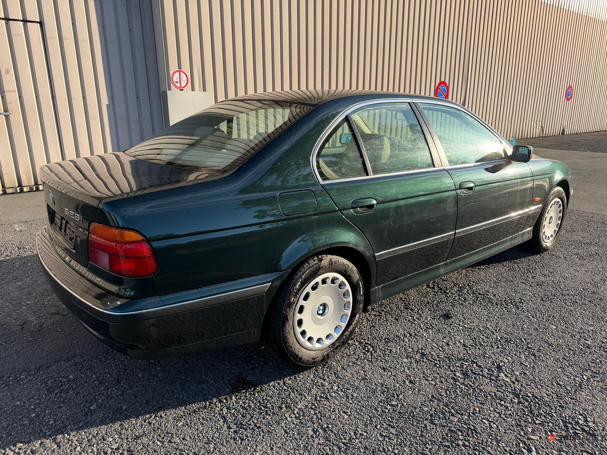 Auction Image