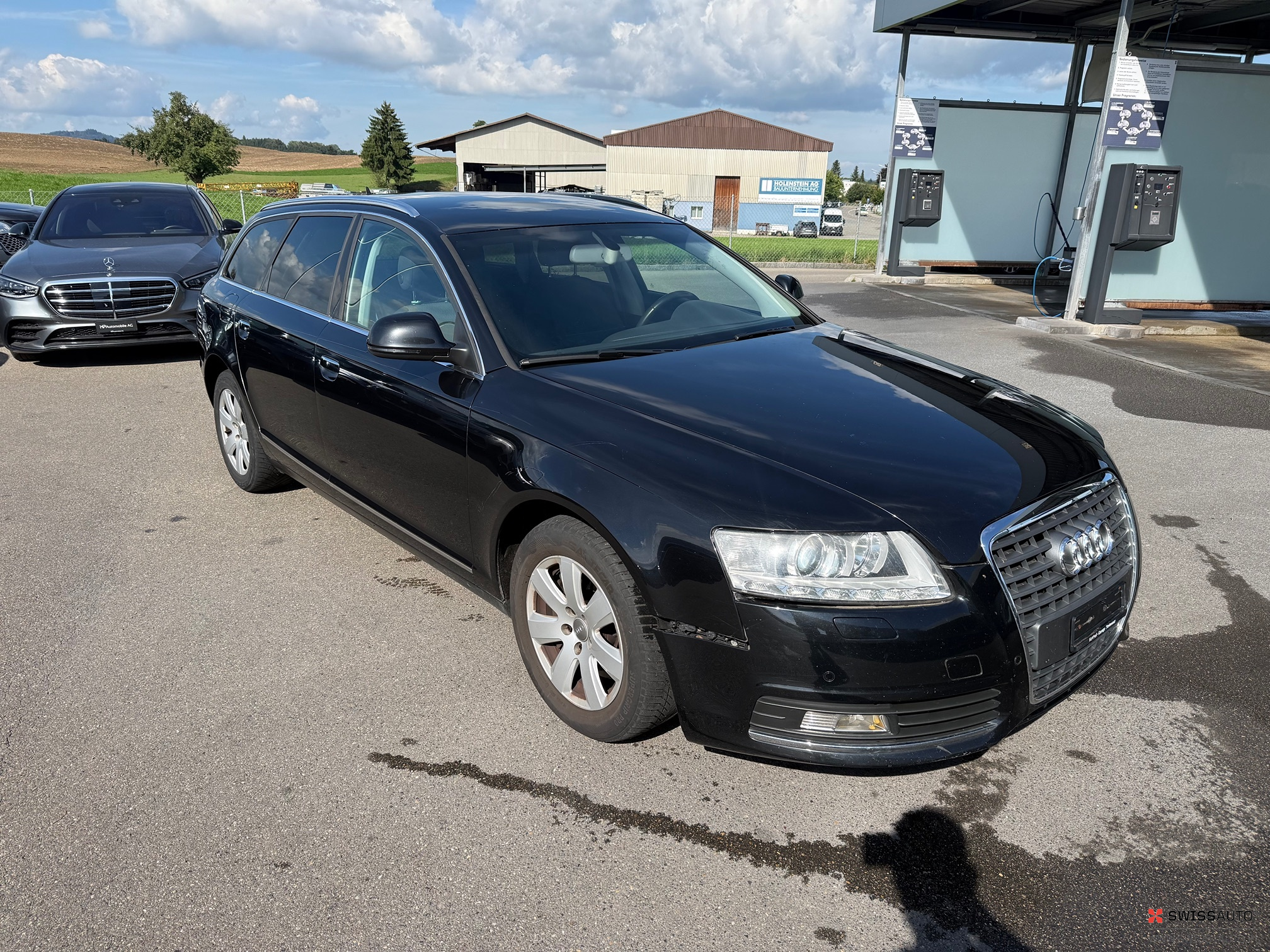 Auction Image