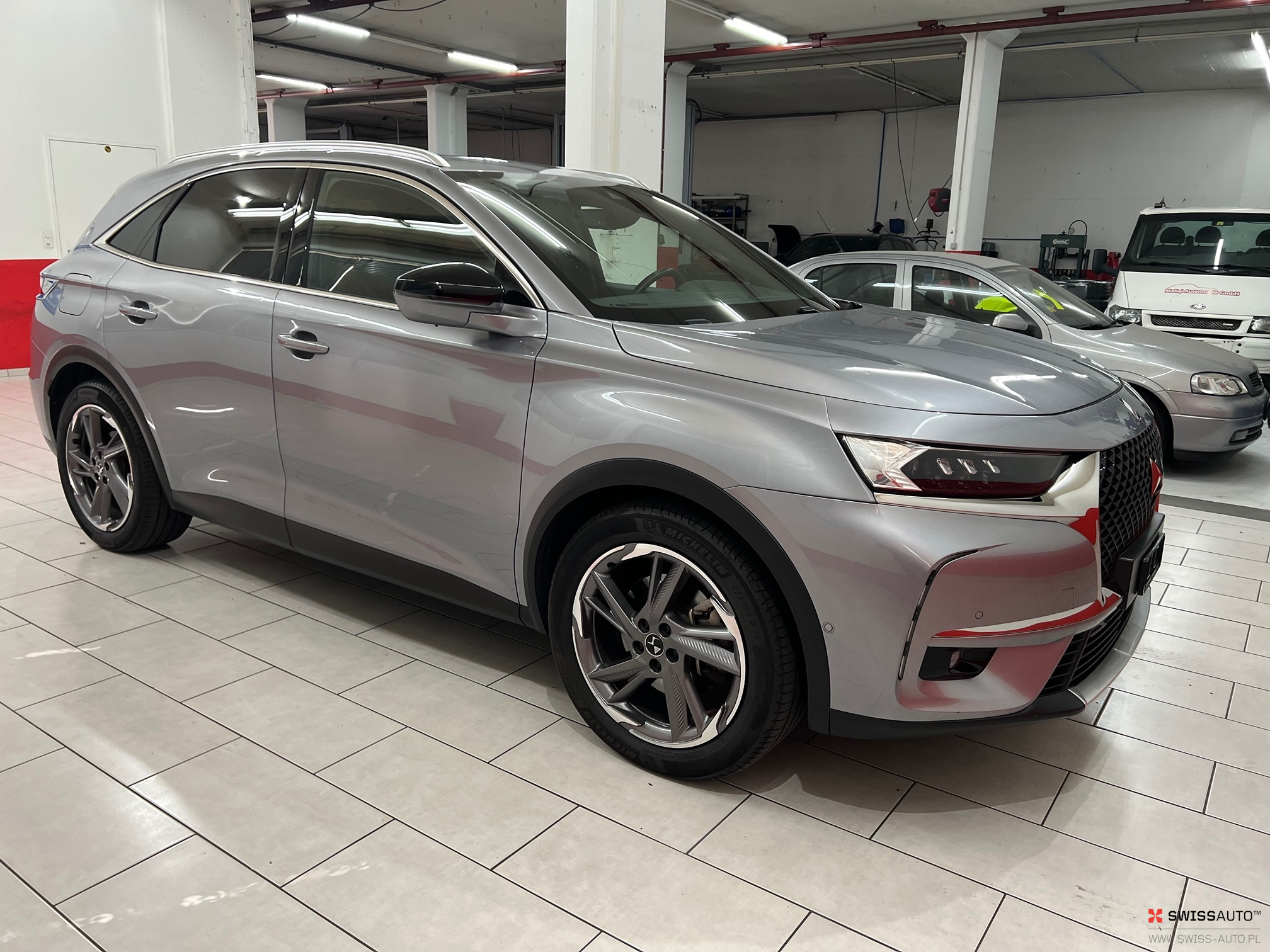 Auction Image