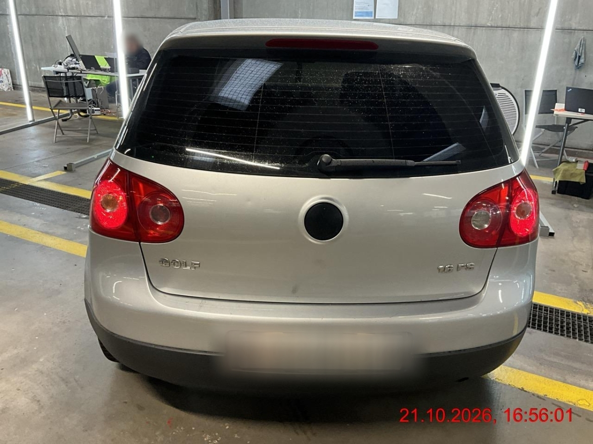 Auction Image