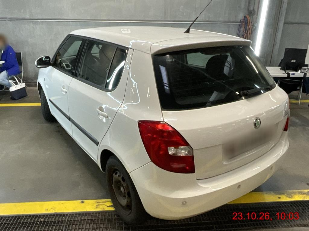 Auction Image