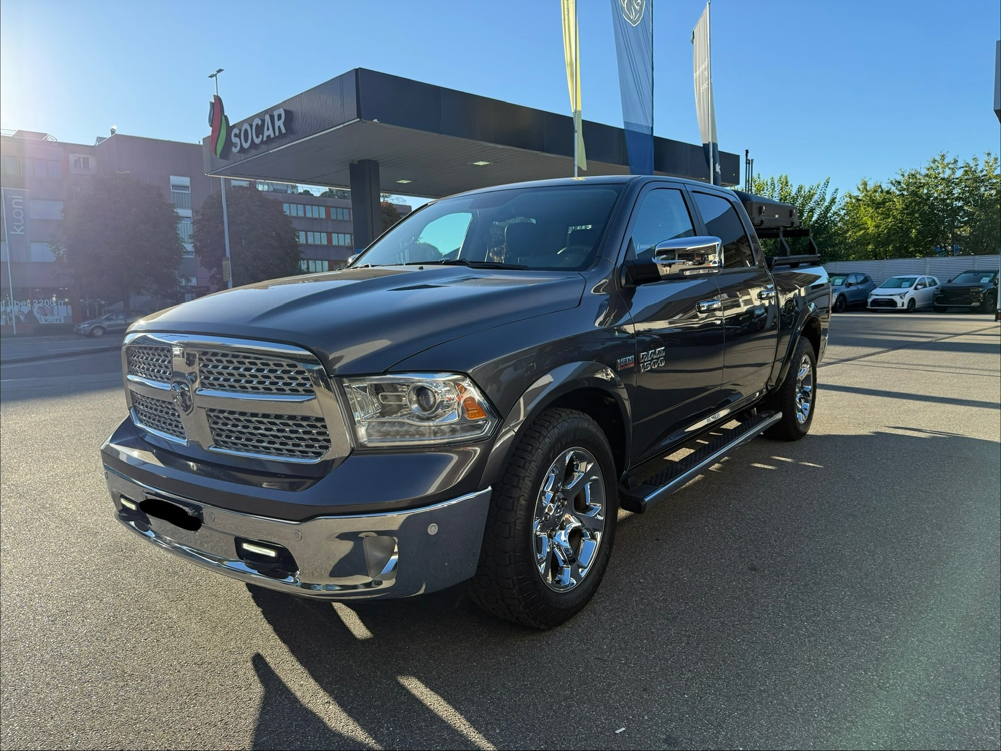 Auction Image