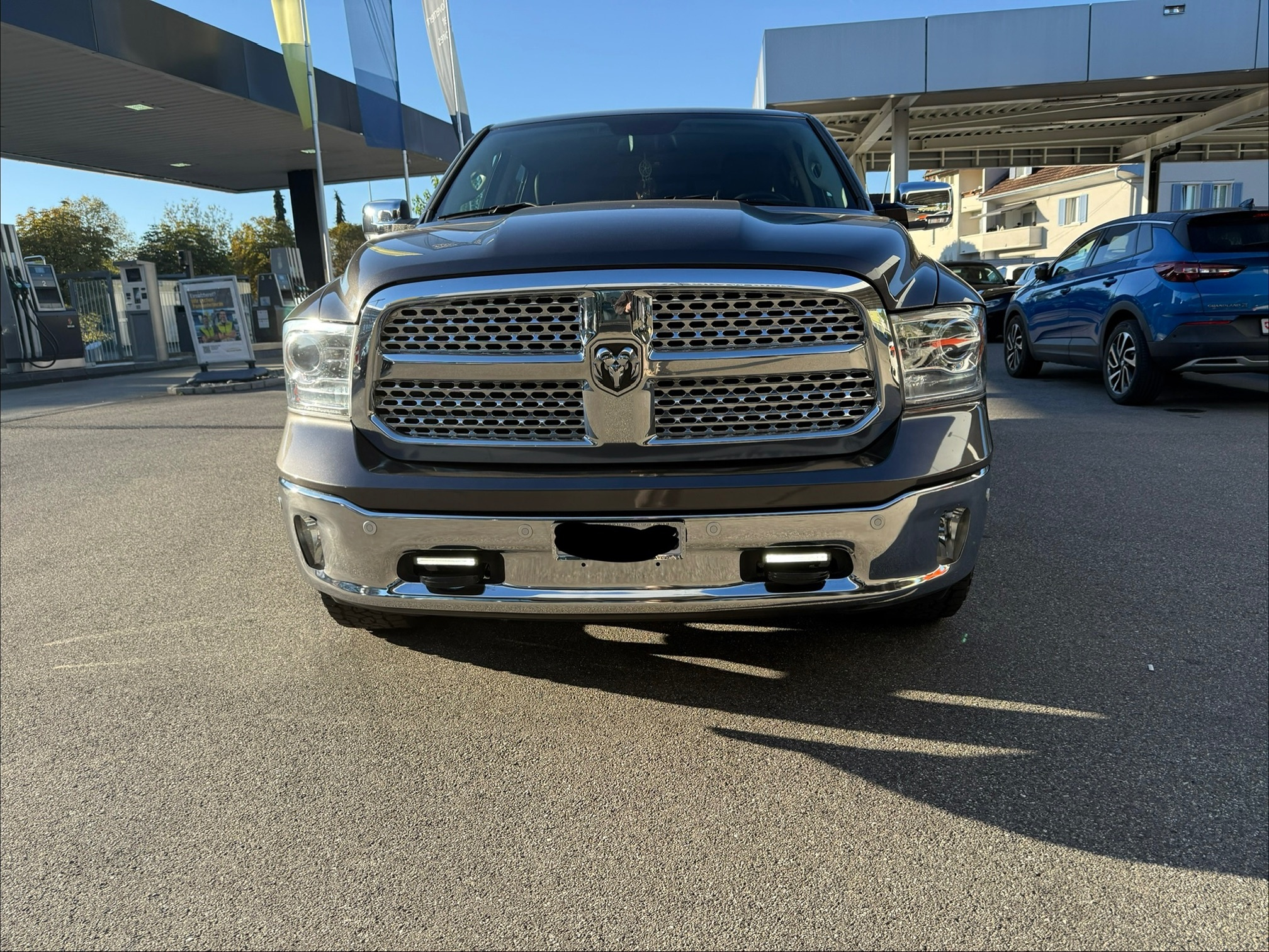 Auction Image