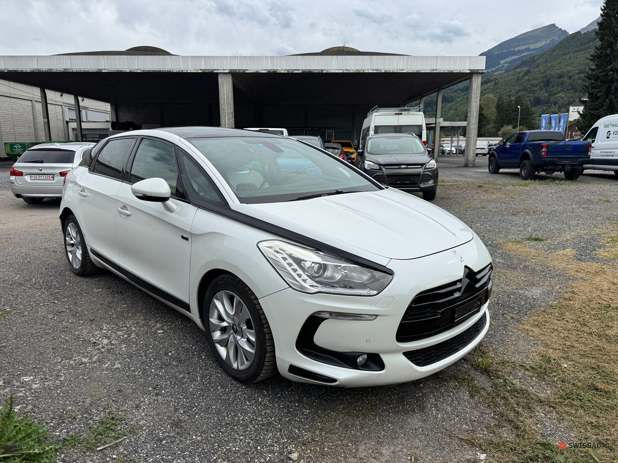 Auction Image