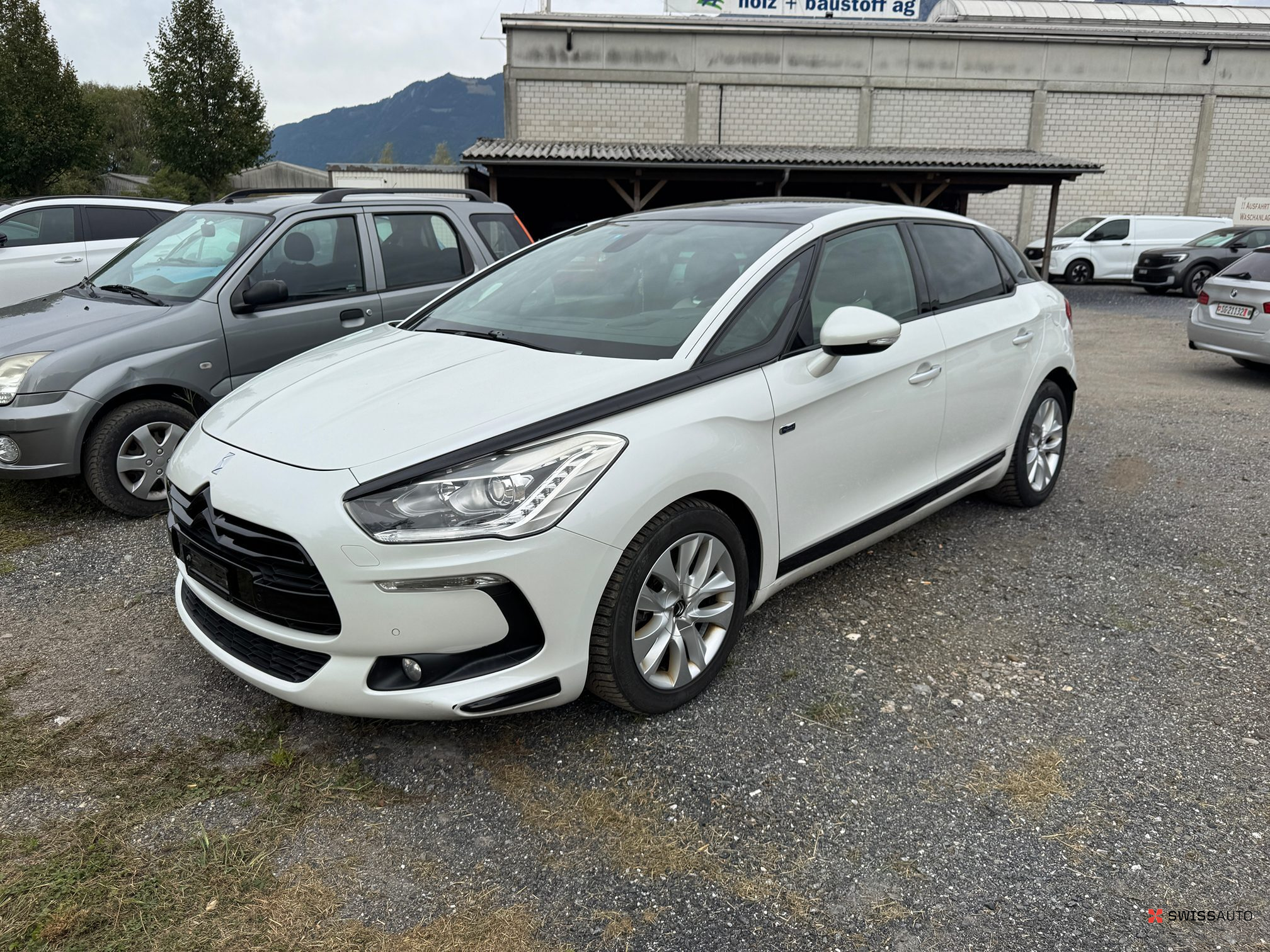 Auction Image