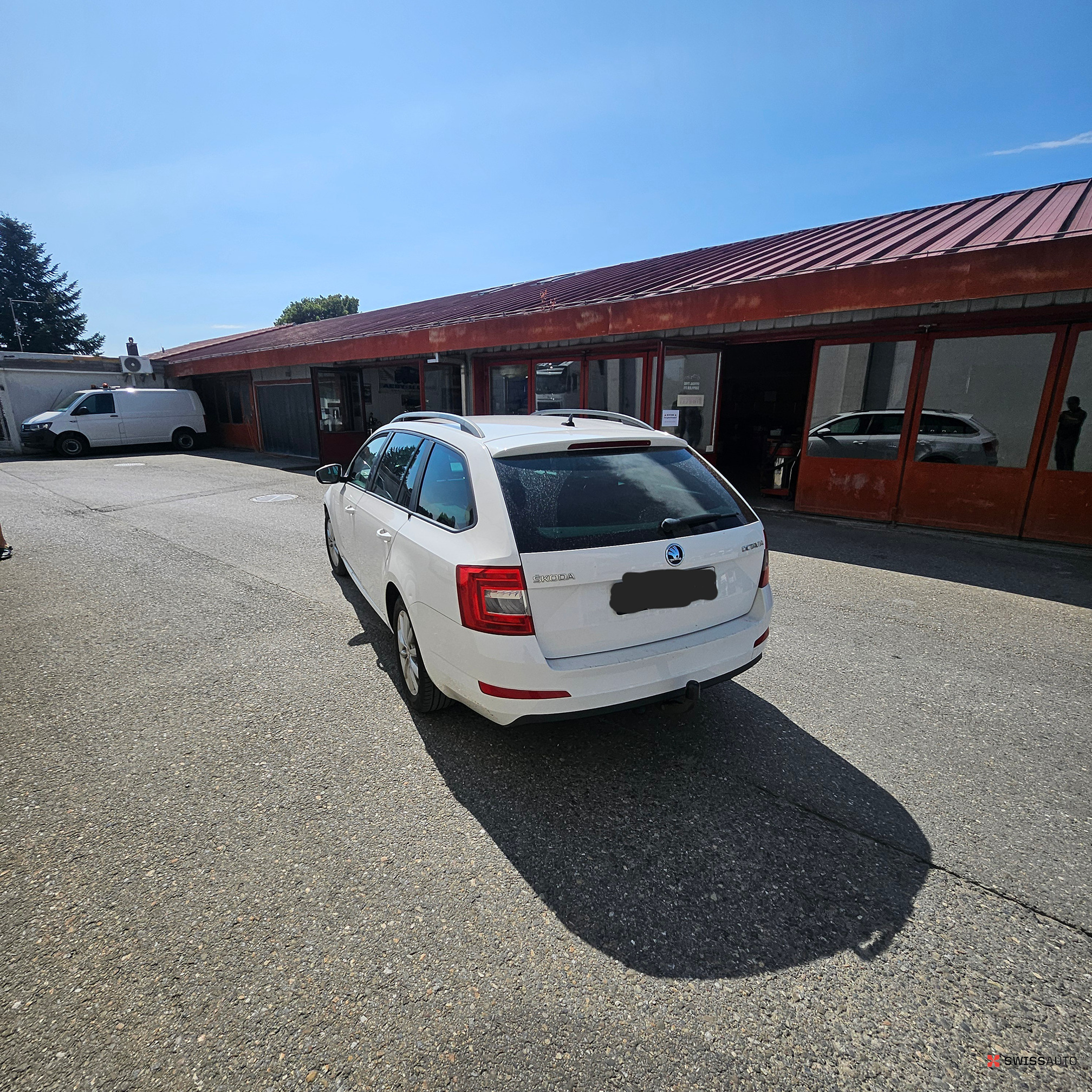 Auction Image