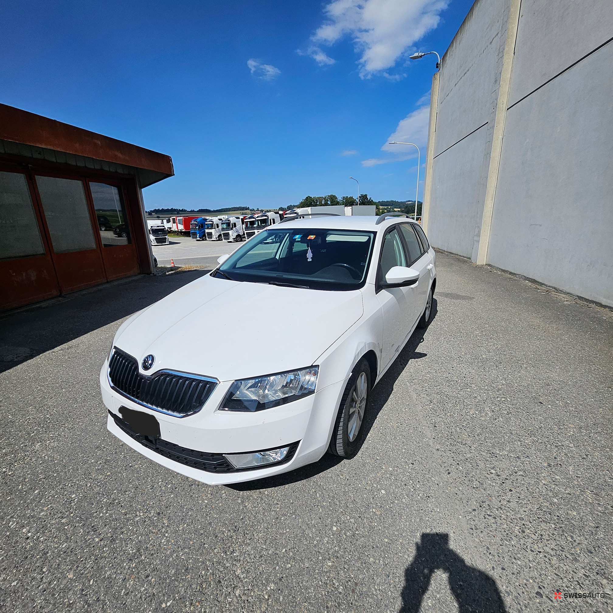 Auction Image