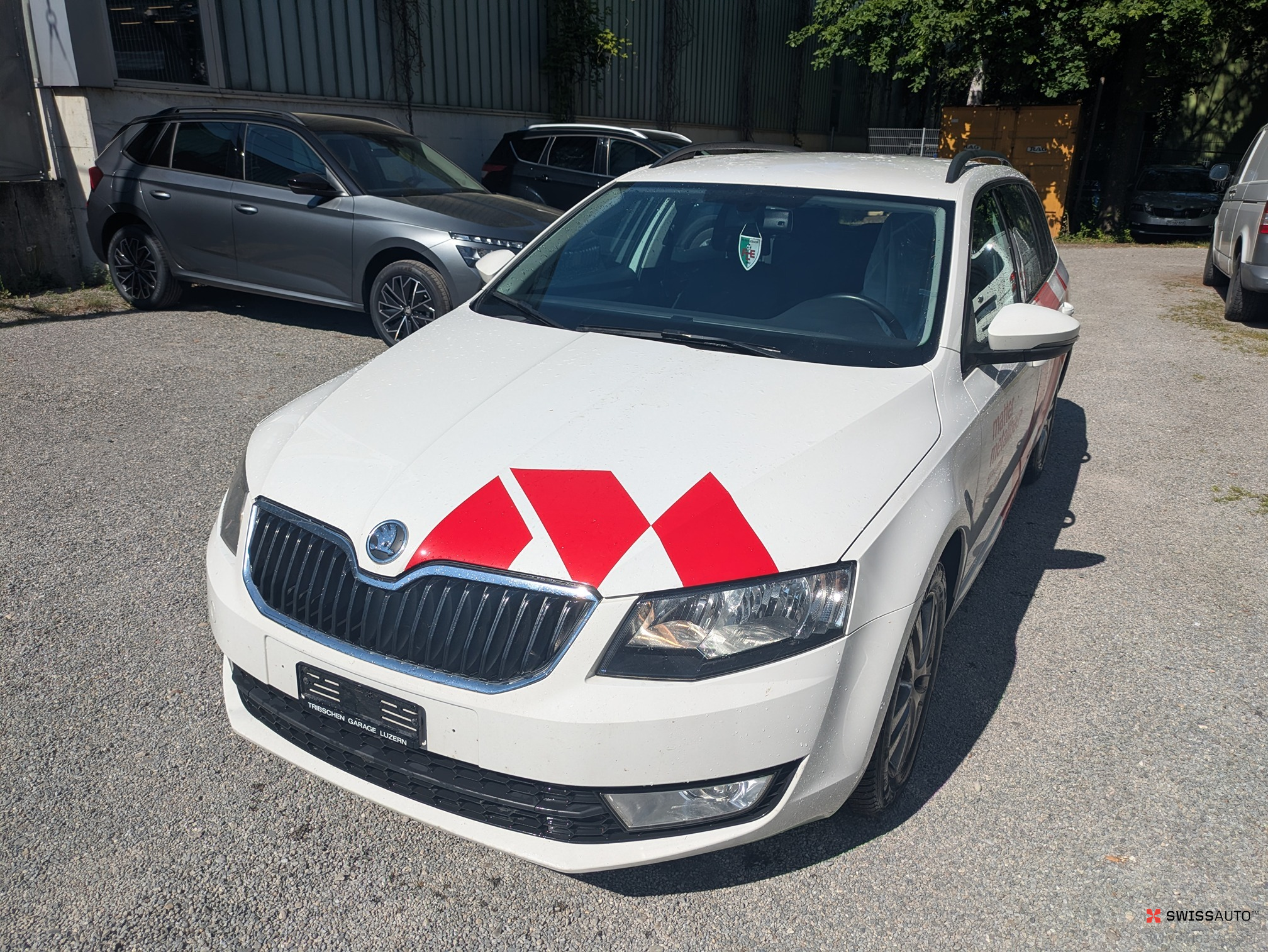 Auction Image