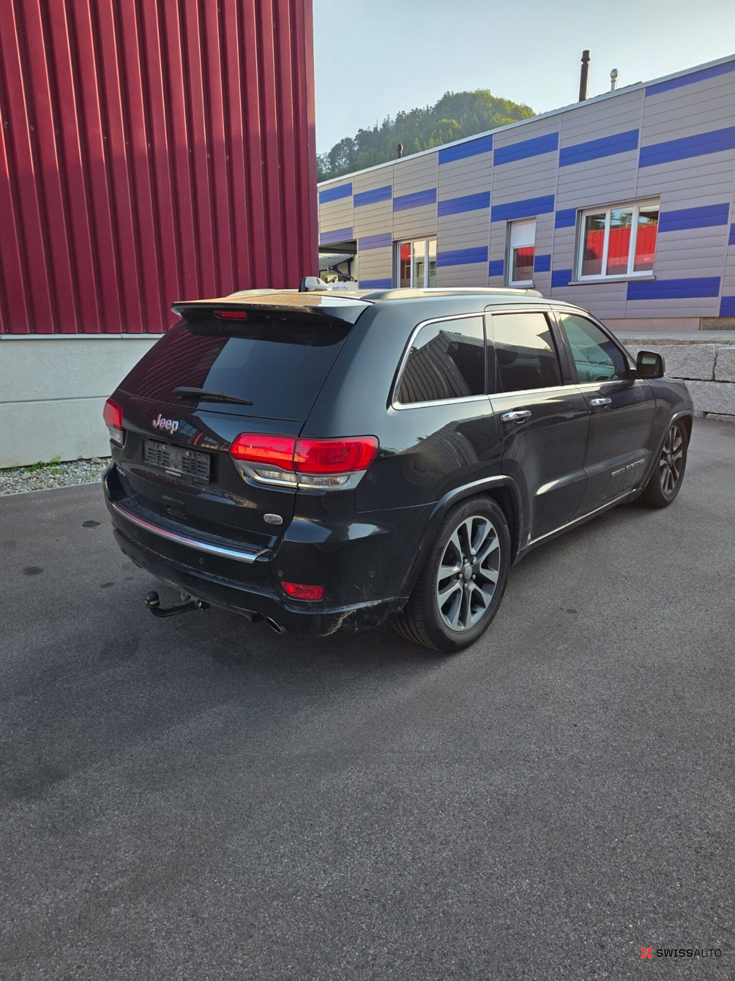 Auction Image