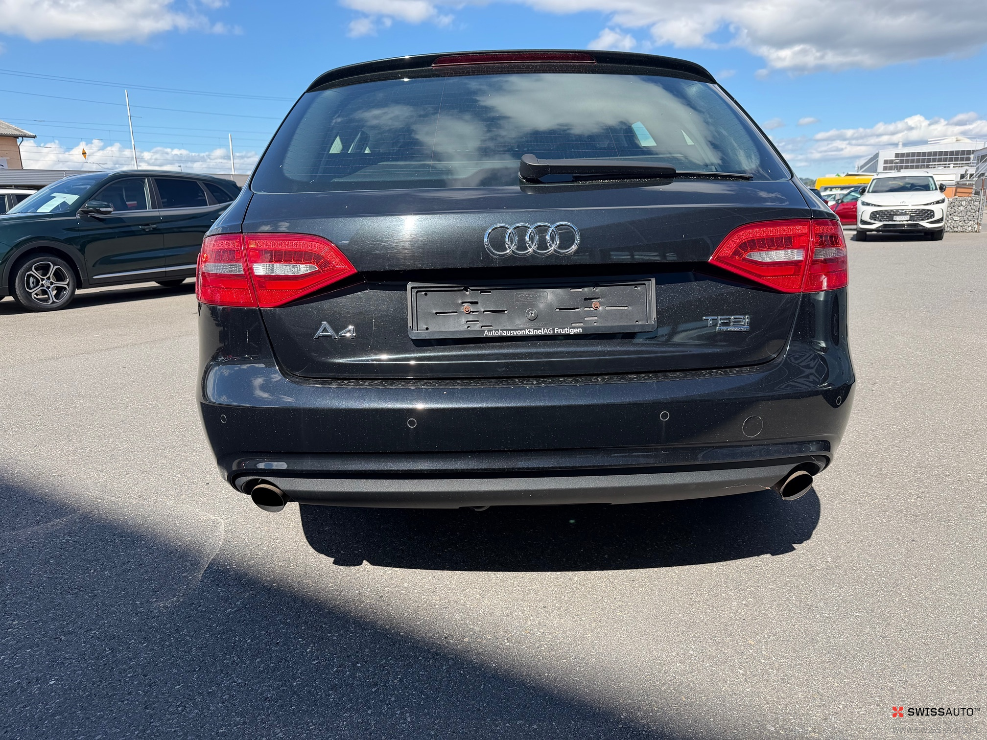 Auction Image