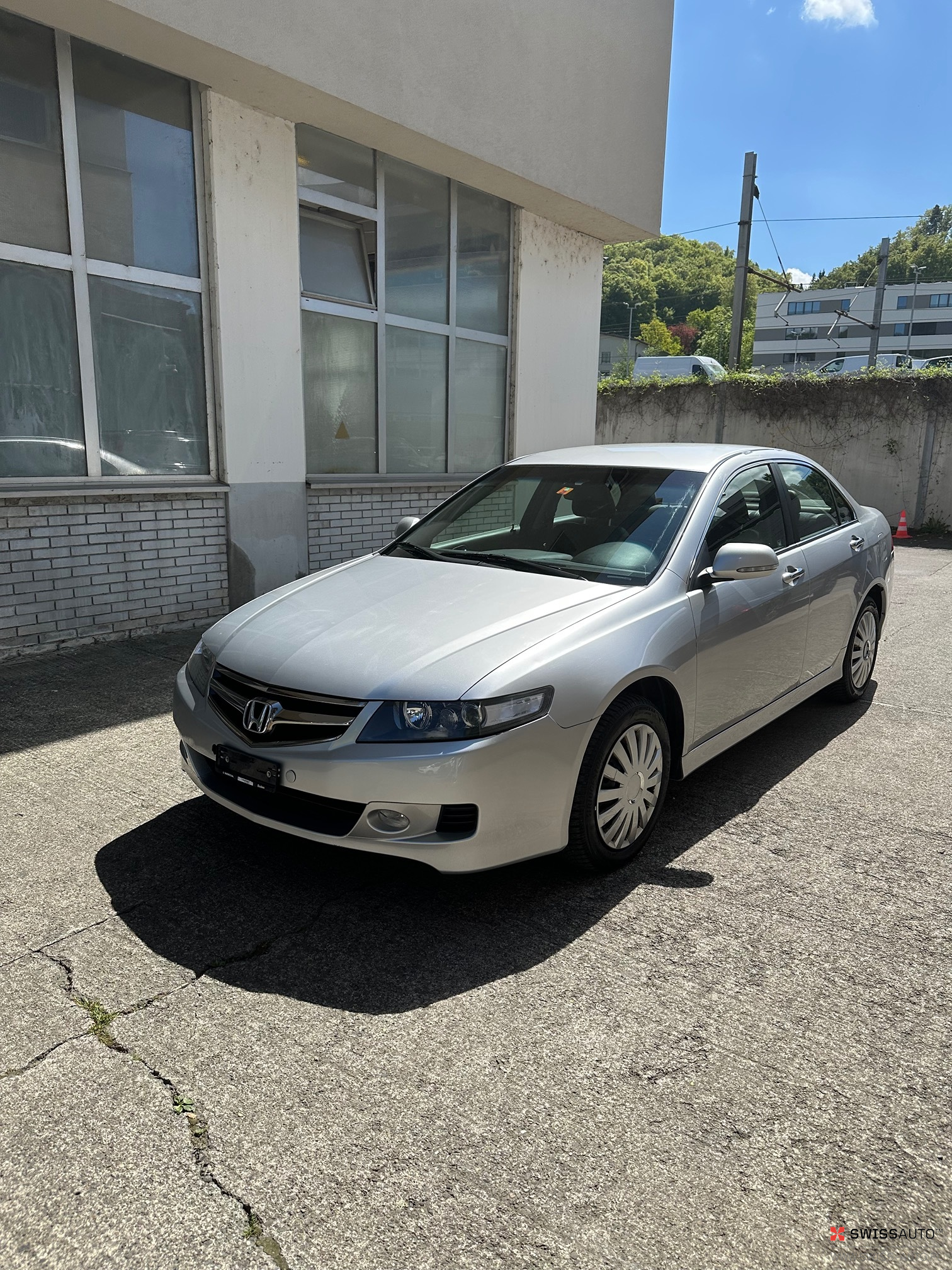 Auction Image