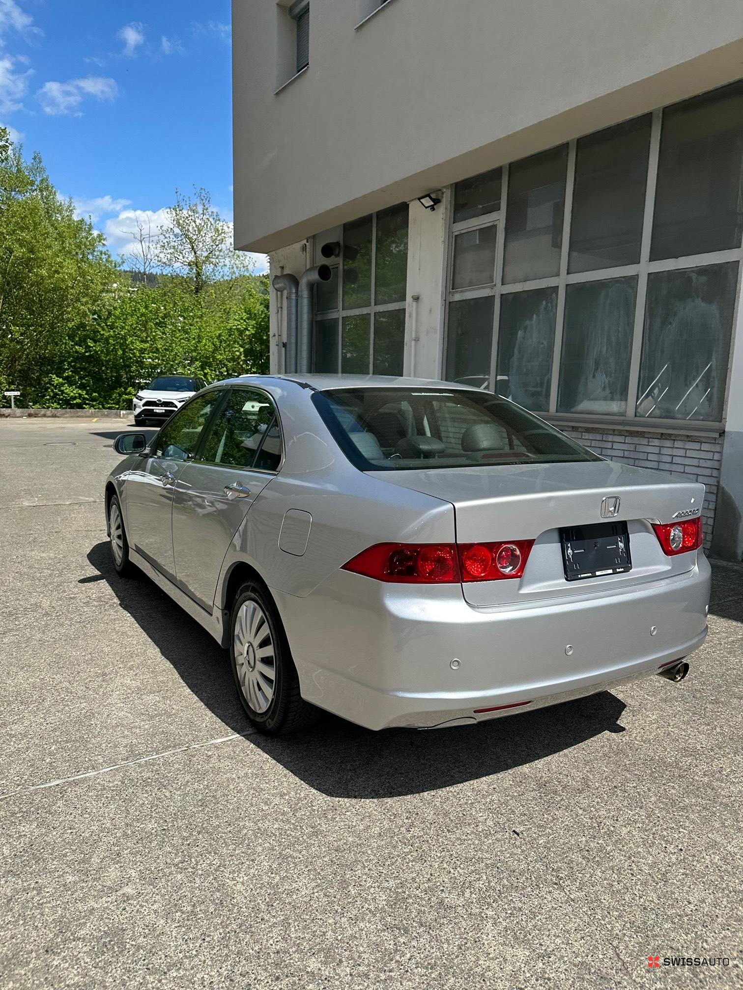 Auction Image