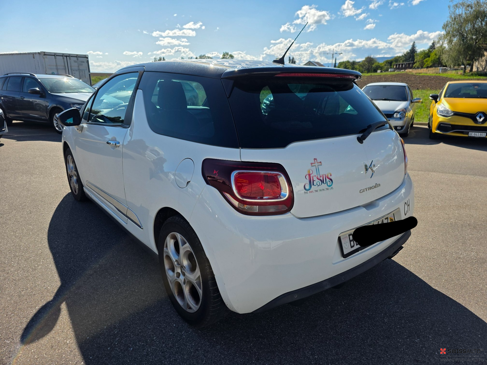 Auction Image