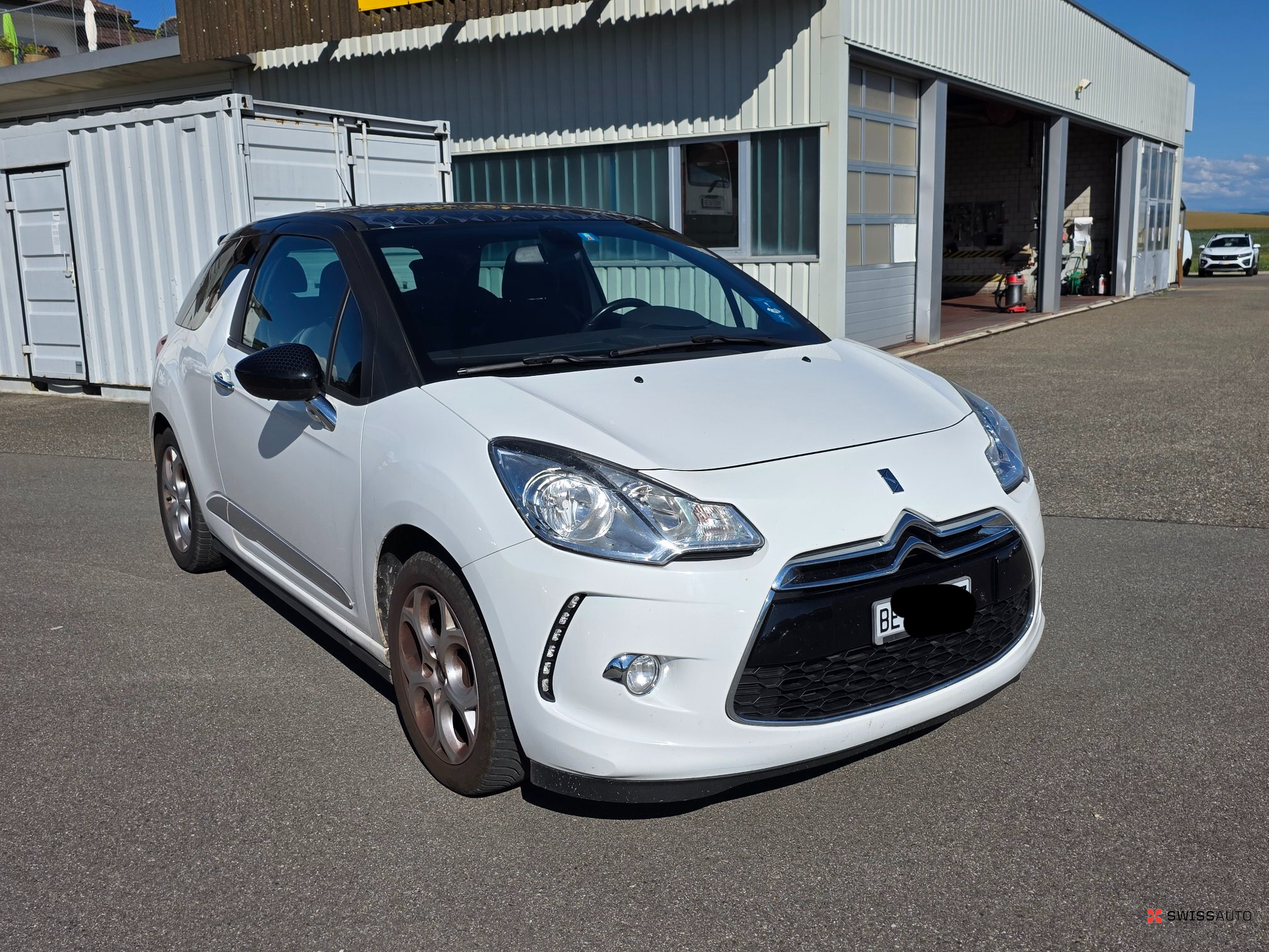 Auction Image