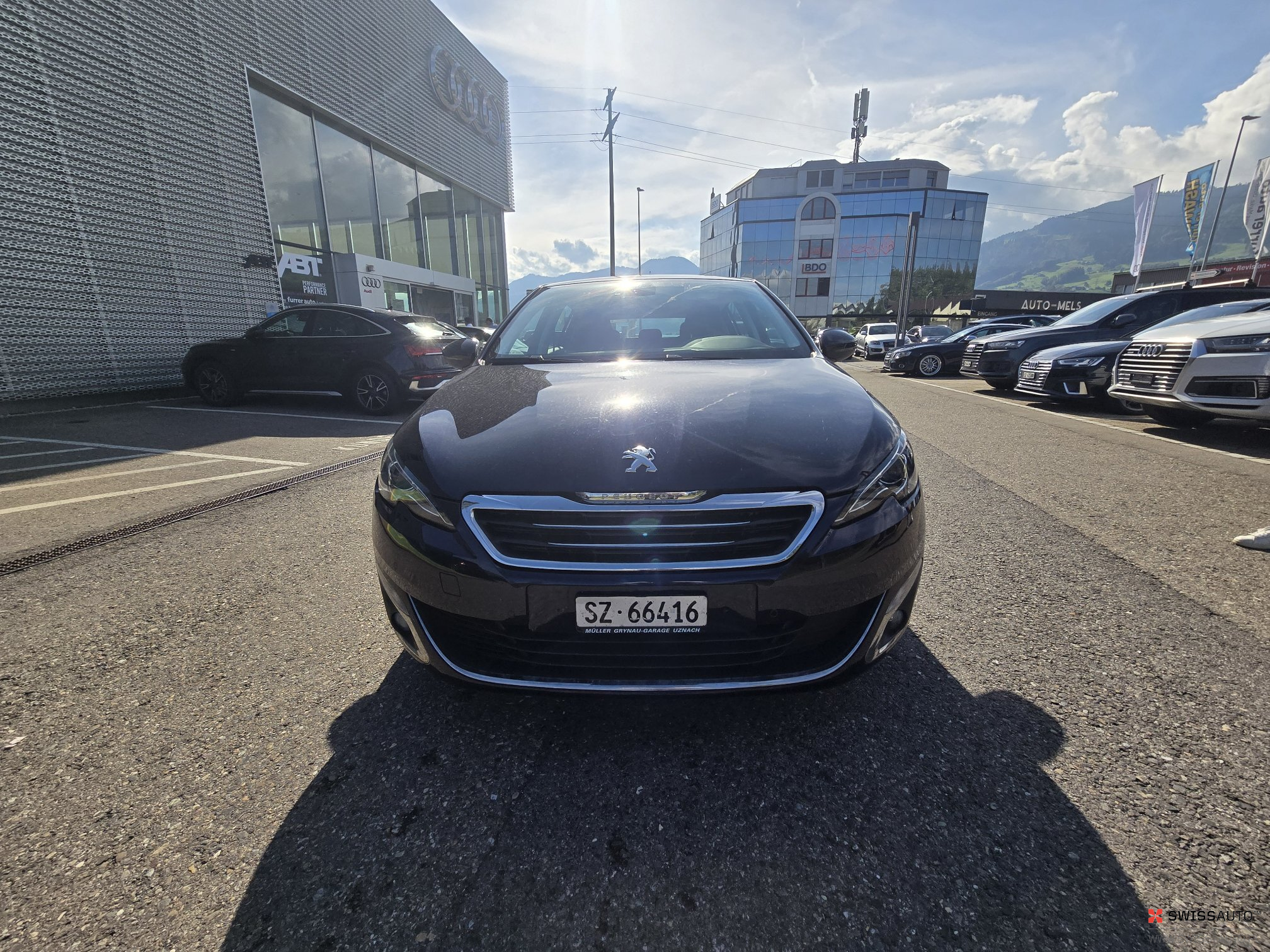 Auction Image