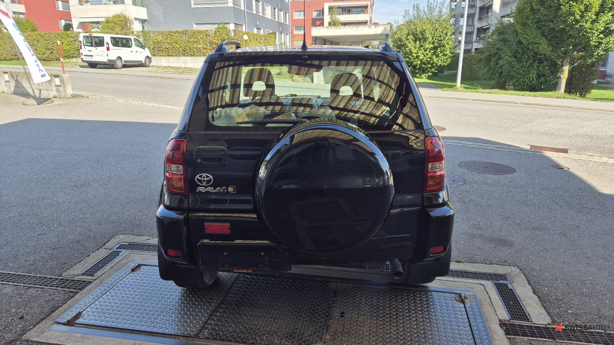 Auction Image