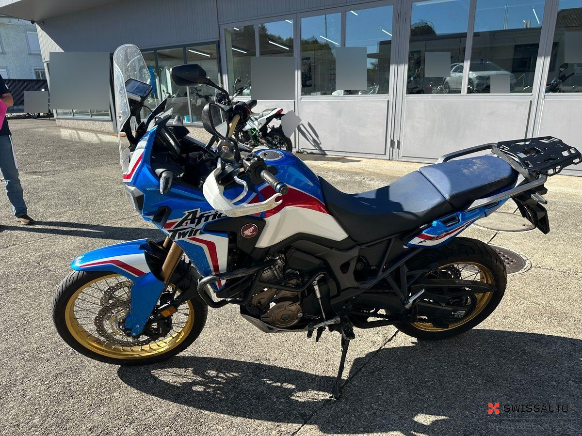 Auction Image